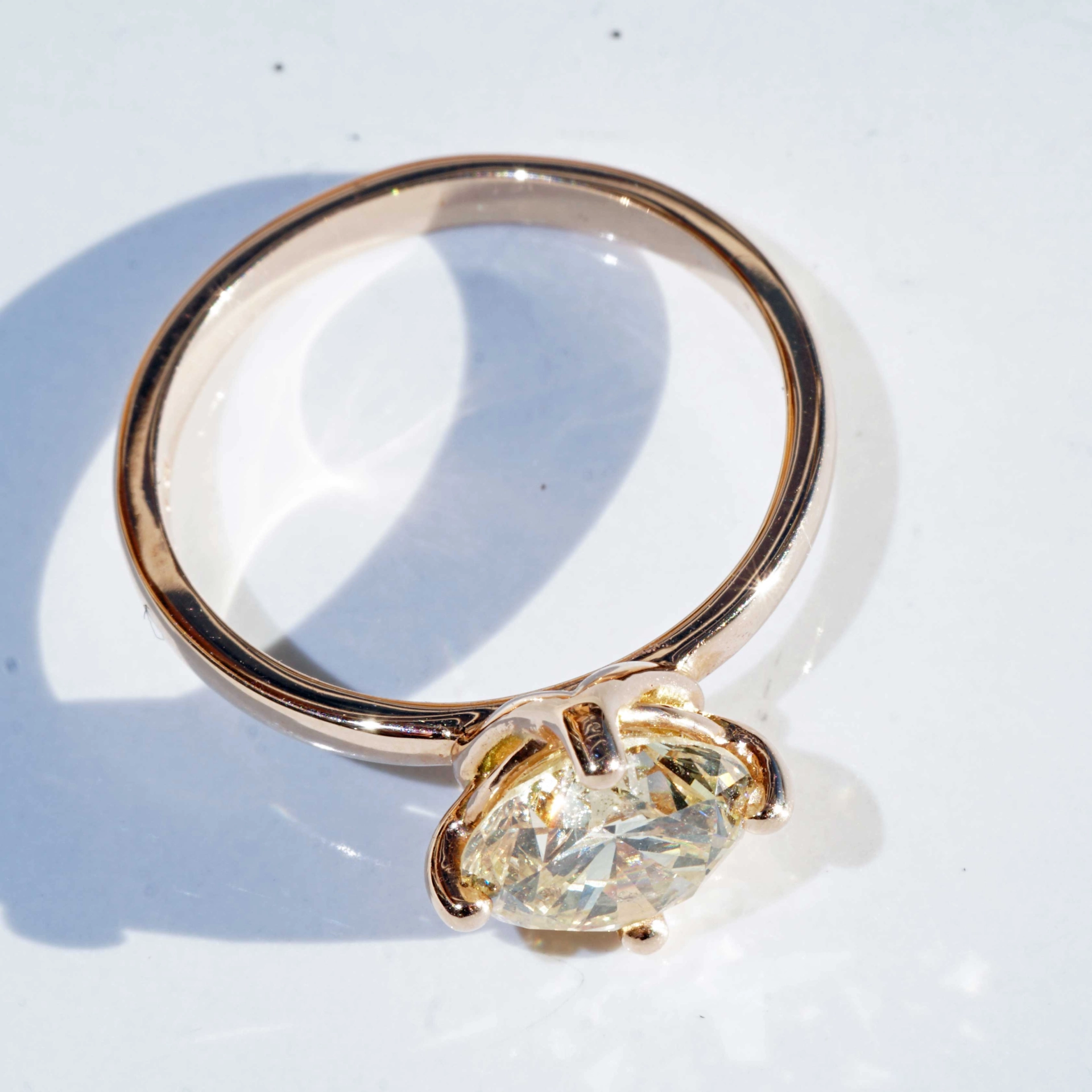 Solitaire Brilliant Ring 18 kt Rose Gold 1.81 ct M / SI...makes your heart beat faster
