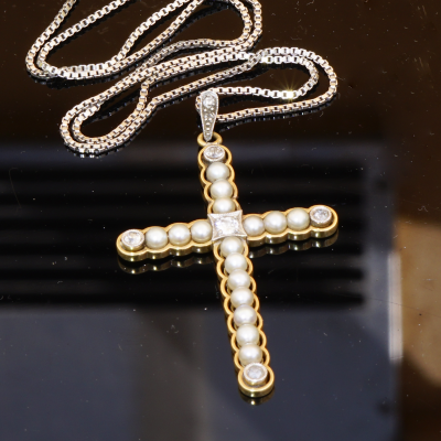 Antique Jewellery Cross Pearl Brilliant Pendant with Chain 585 White Gold Yellow Gold around 1900