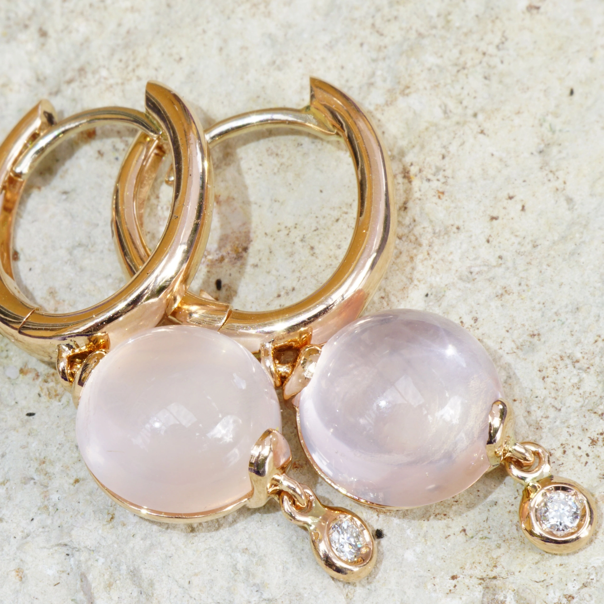 Rosequartz and Diamonds....ideal Kombination with Rosegold