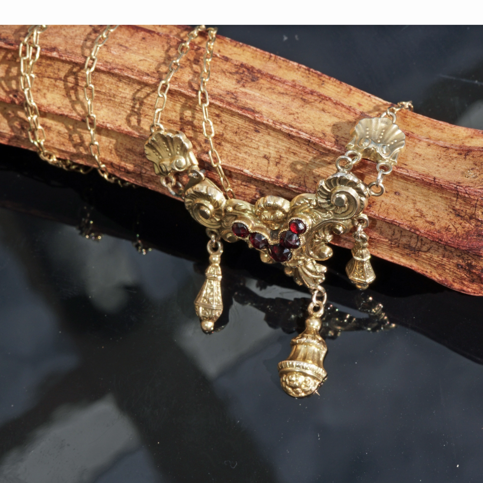 Biedermeier Necklace around 1840 rolled Gold on Silver with Chain in 585 Yellow Gold Karfunkelmania