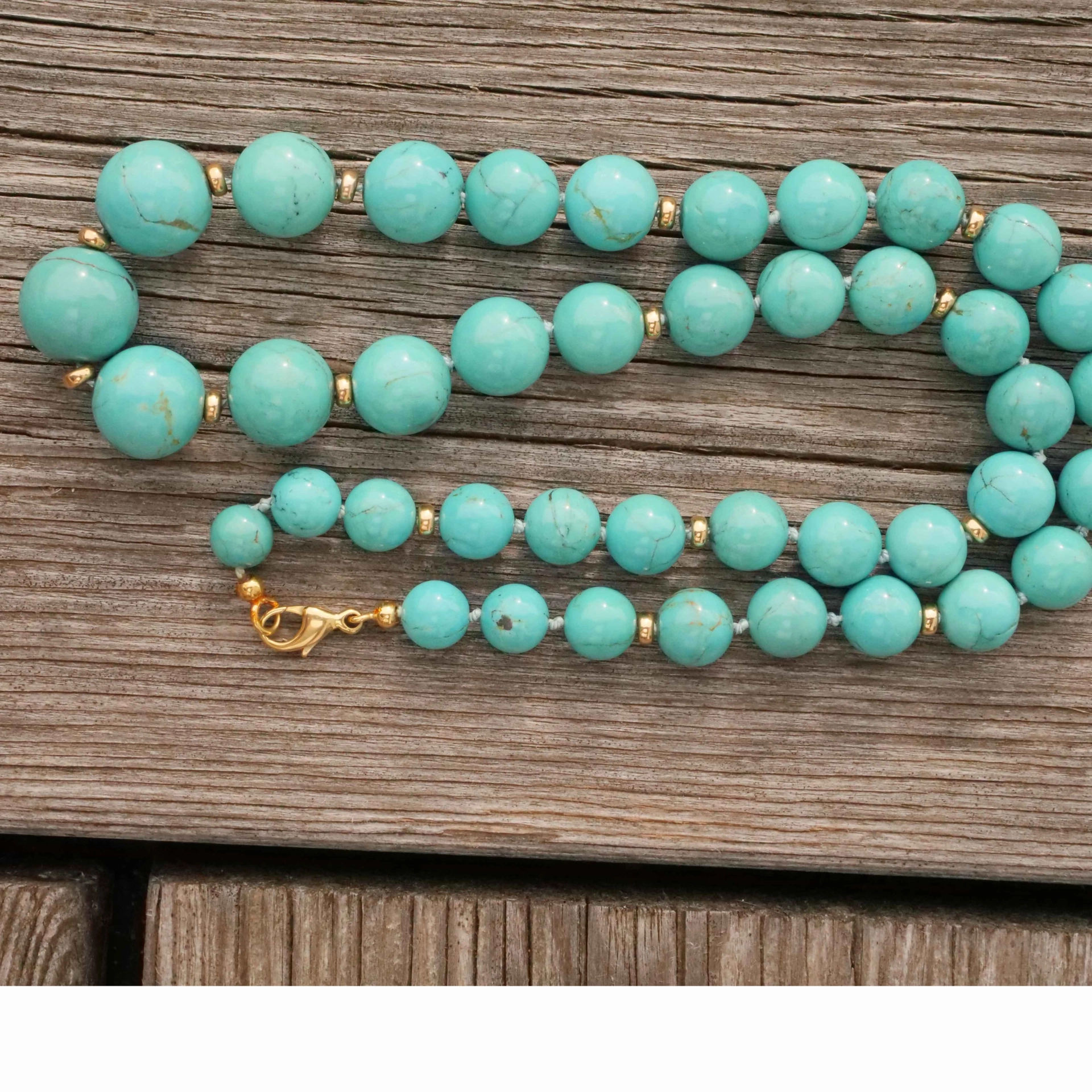 Fine Turcjoise Necklace 9-15 mm 18 kt Yellowgold Summer Jewelry