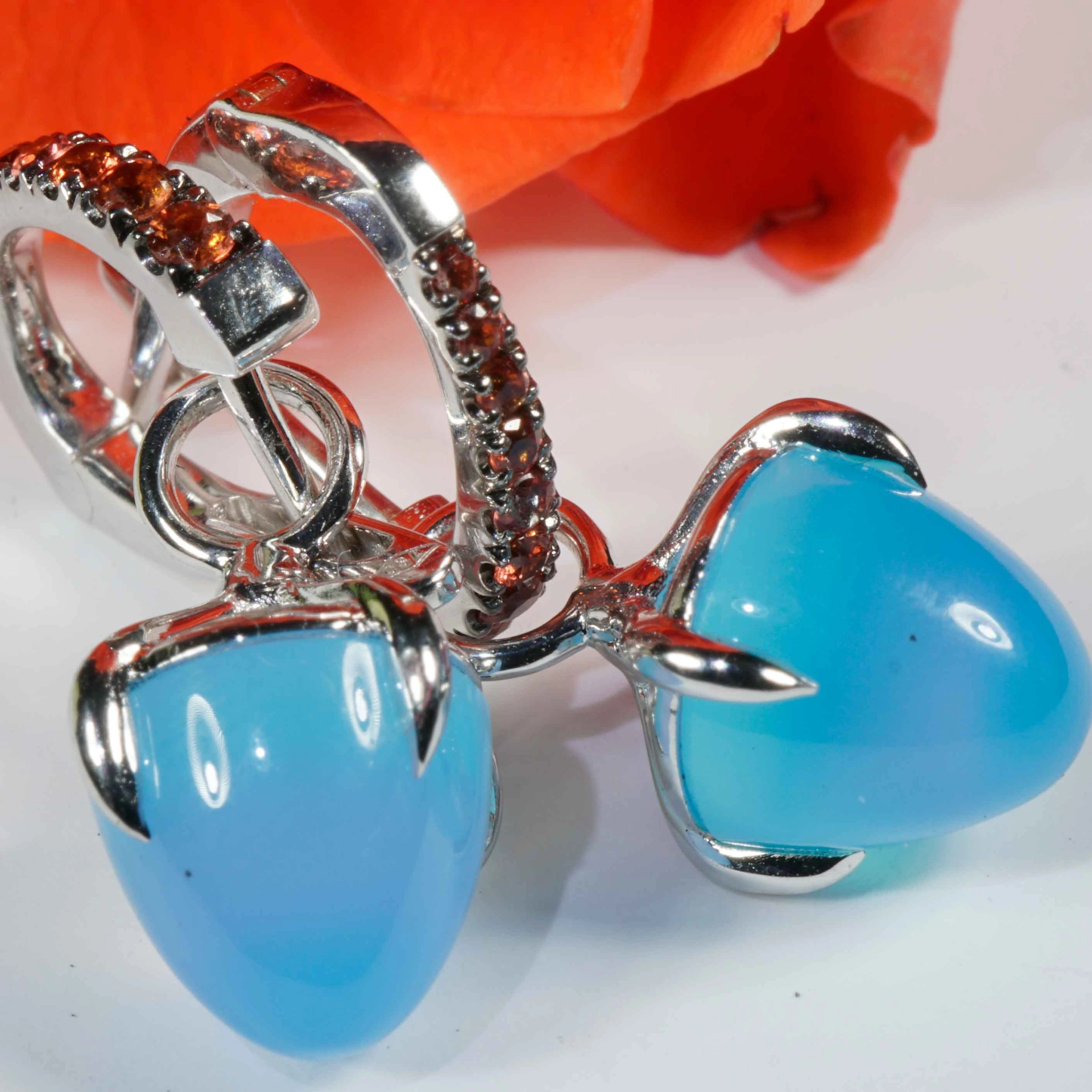 Saphire Paraiba Agate Earrings 18kt Whitegold delightful italian Design