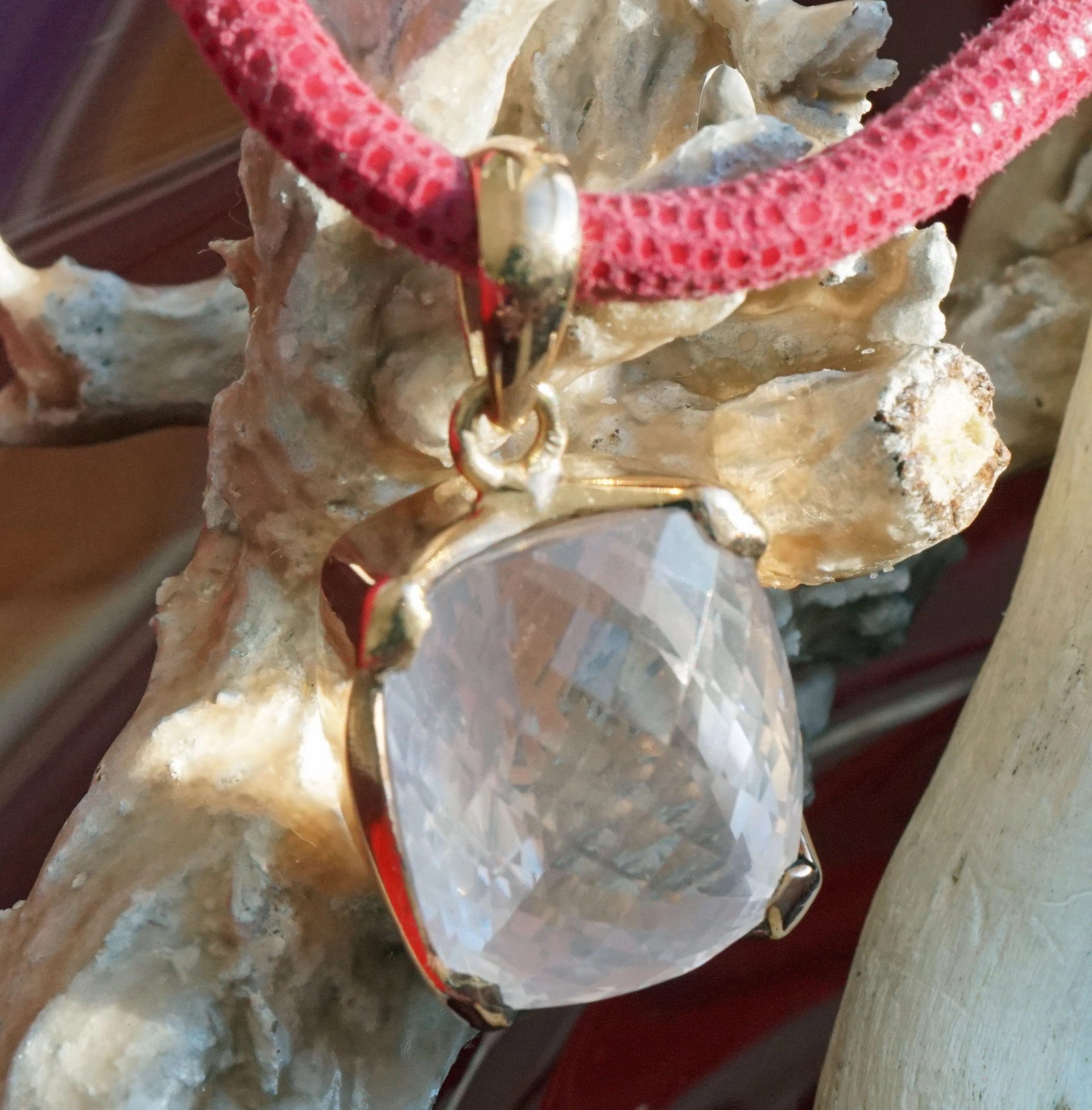 Rosenquarz Anhänger 31 x 17,5 mm Romantic Pink 925er Silber rosevergoldet