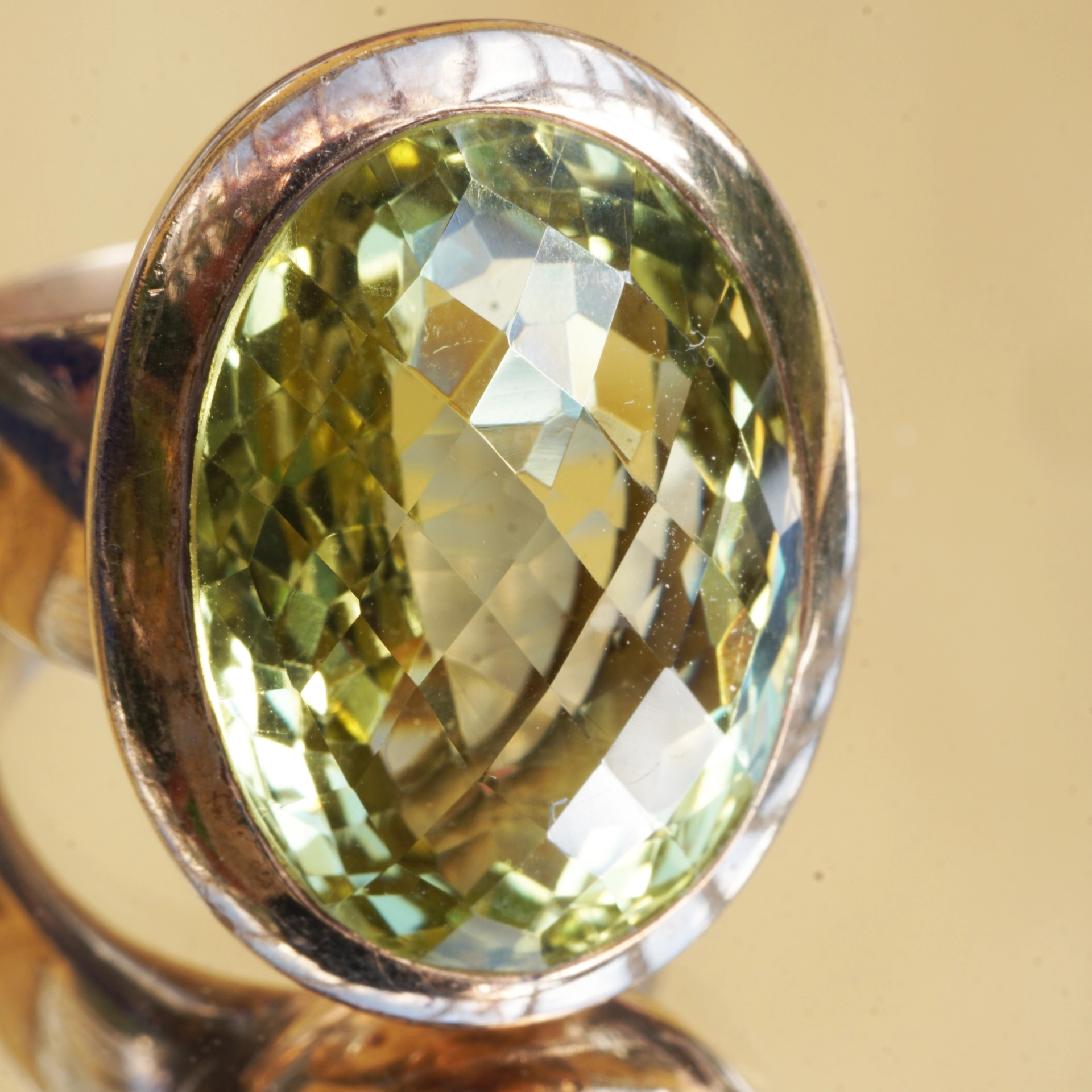 Lemoncitrin Ring 18 ct Silver Rosegold Plated....Wow Jewelry