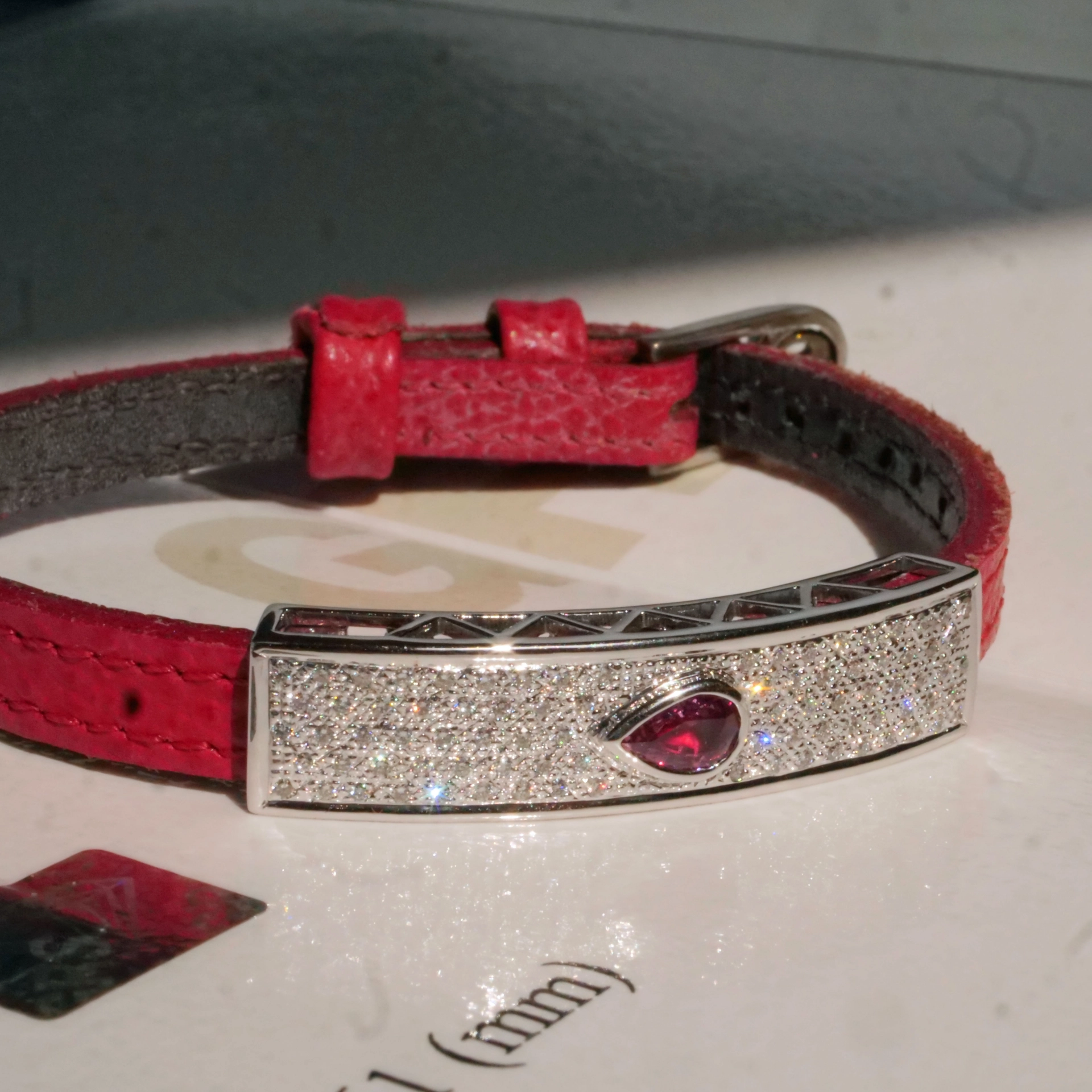 Unheated Padparadscha Saphire Brilliant Bracelet 18 kt White Gold GRS Certifikate...for Connoisseurs