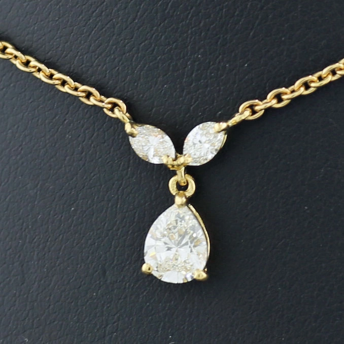DROP STAR Collier 750er-Gold 0.77 ct Brillanten 4,5 gramm TW-W/VS