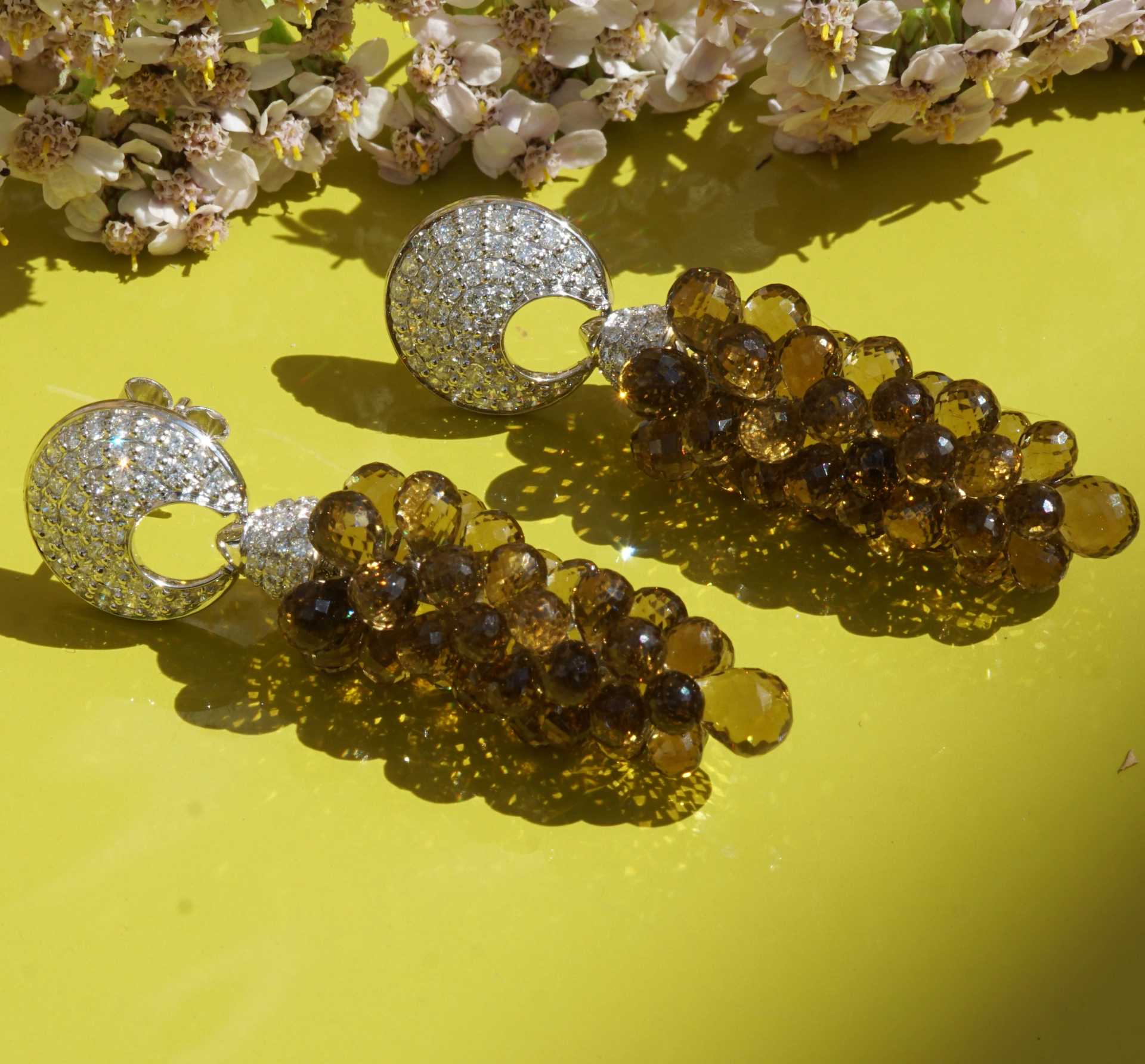 Diamond Smokey Quartz Earrings 18 kt Whitegold...exciting in the Shape of Grapes
