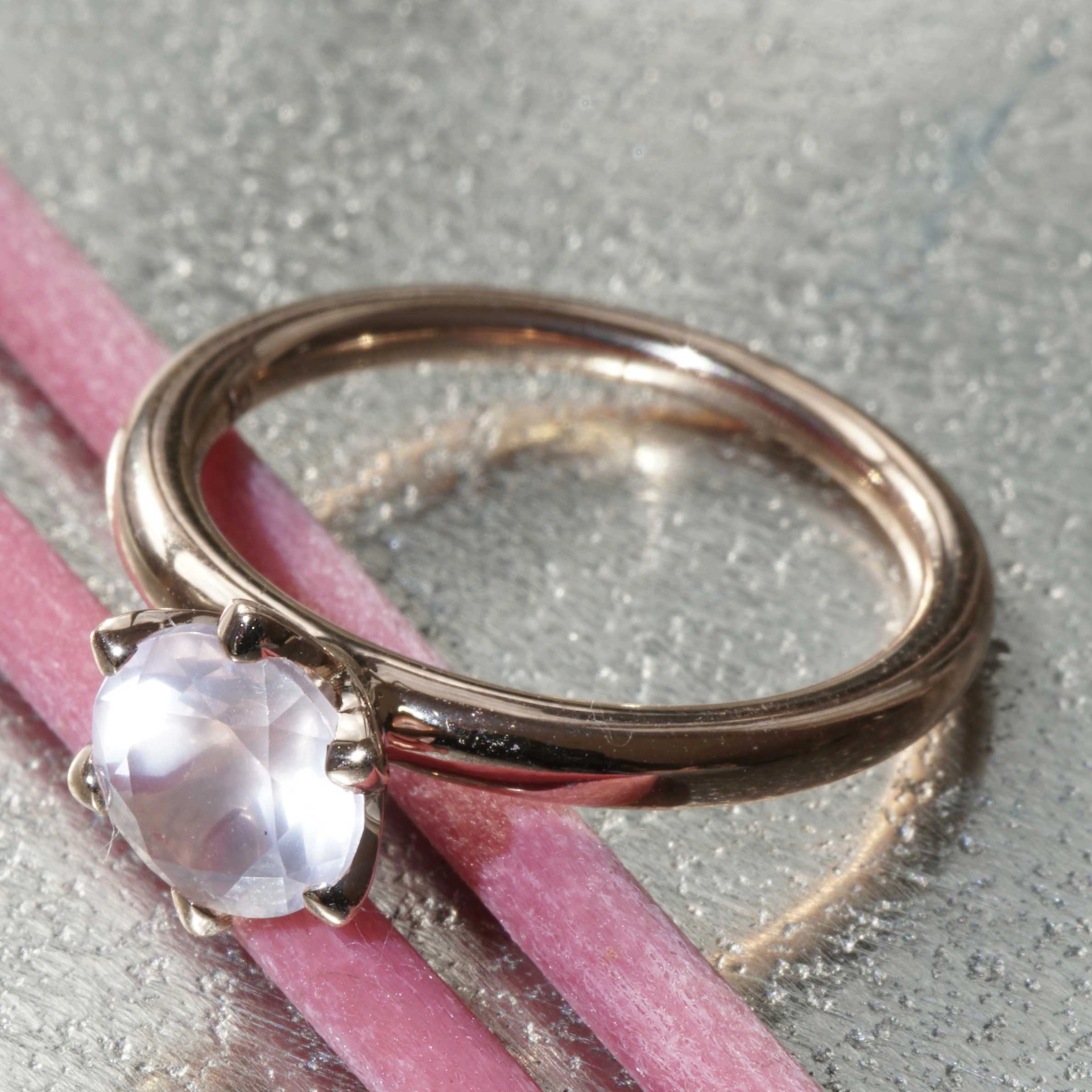 Bestseller Combination Ring made in Valenza...18 kt Rose Gold with Rose Quartz