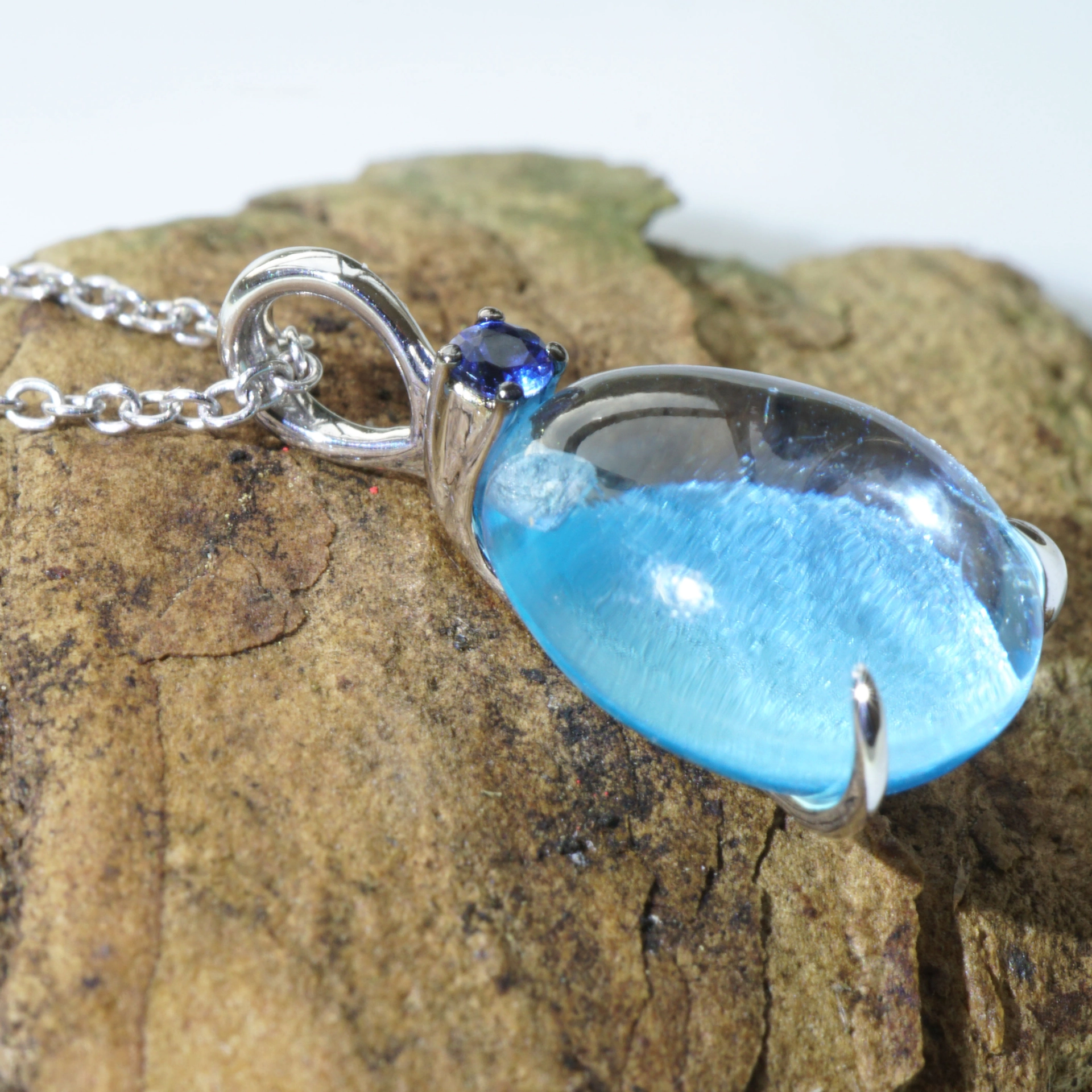 Waterdrop Pendant...soo sweet...with bluetopaz and saphire...made in Italy