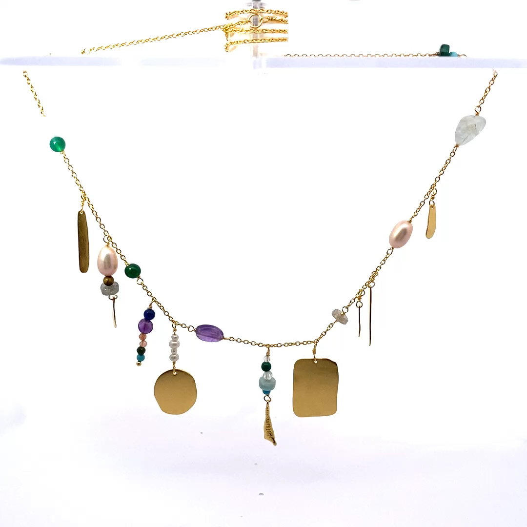 Wild Flowers at Heart Celia Chain Silver plated by Designer Maanesten Denmark