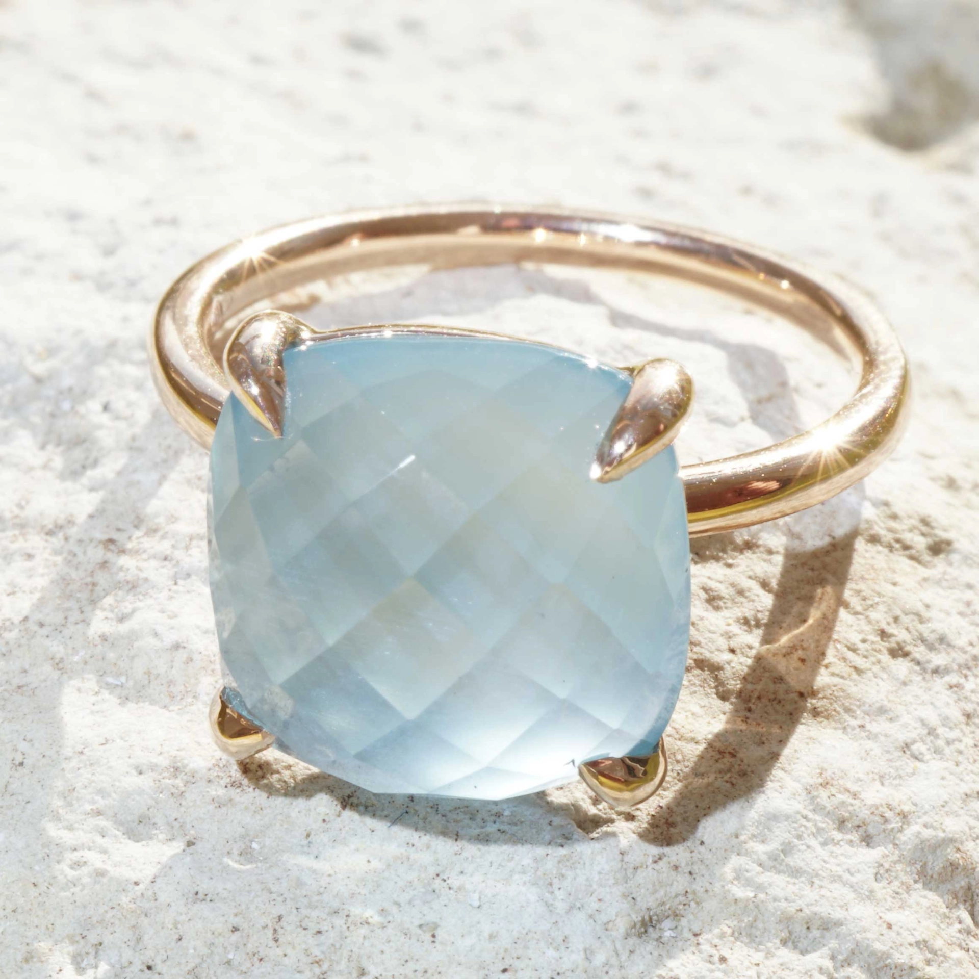 Bluetopas Ring 12 x 12 mm 18 kt Rose Gold...what a perfect Combination Ring