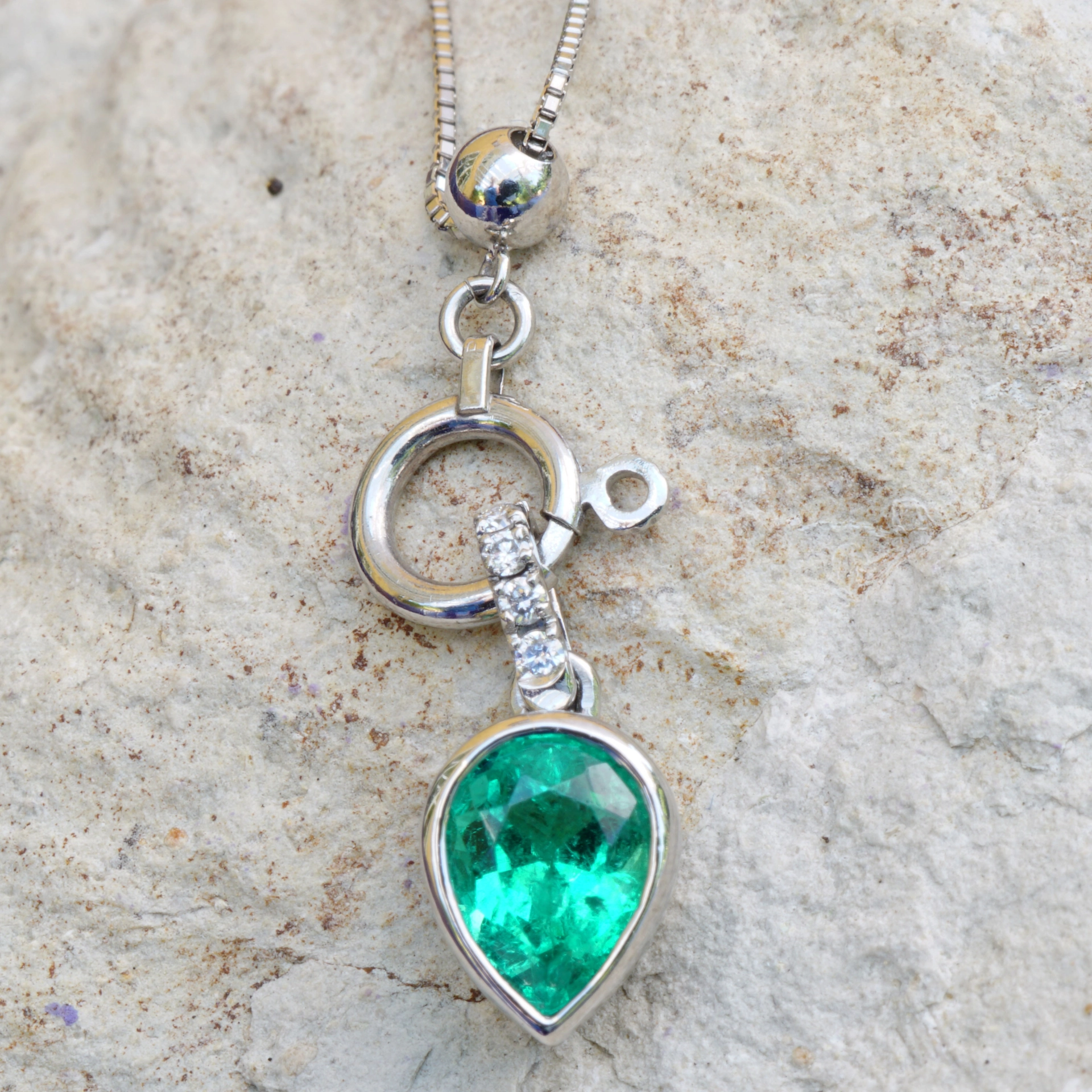 Emerald Pendant Platinium  1.07 ct ..real Colombians are fun