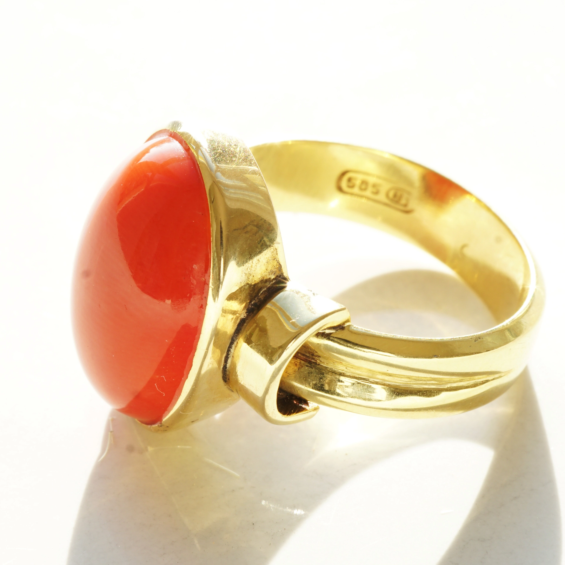 Sardegna Korall Ring 585er Gelbgold Vintage Mittelmeer Koralle 60er Jahre