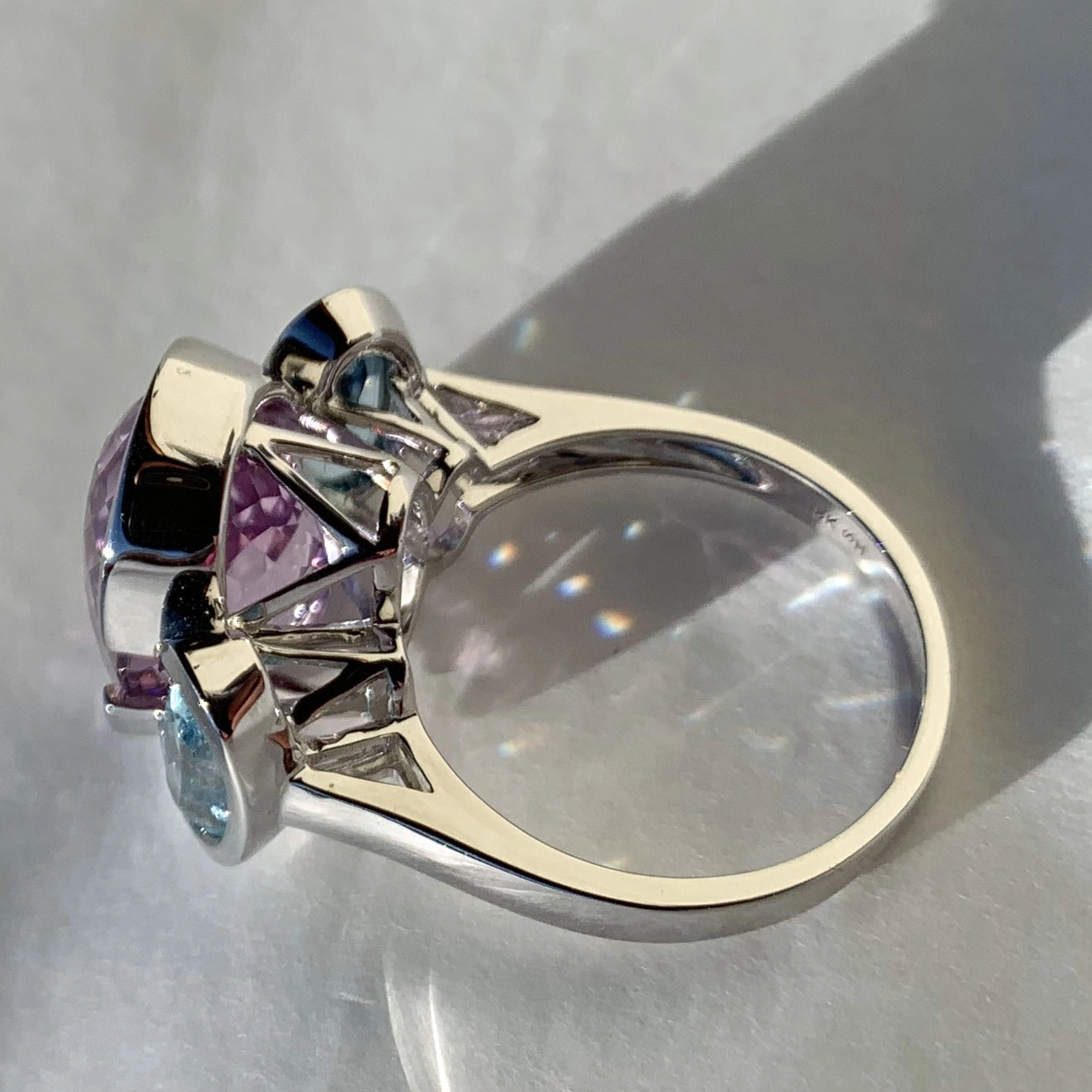 Kunzite Aquamarine Ring 11.76 ct 1.96 ct in 750 Whitegold Baby Colors
