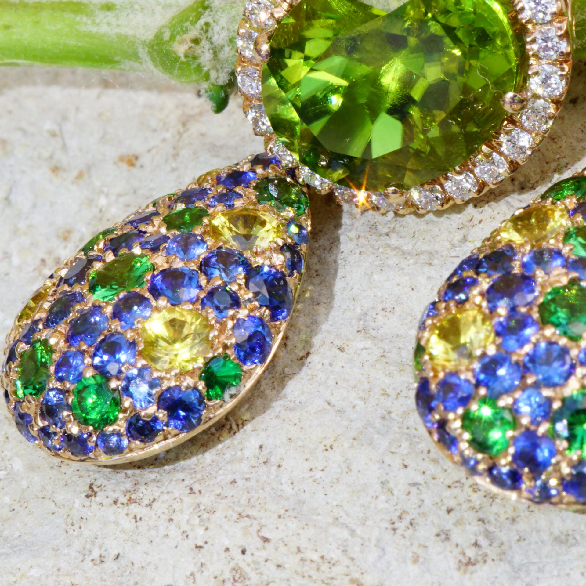 Peridot Saphire Diamond Earrings....18 kt Rose Gold....the most beautiful Color of the Day