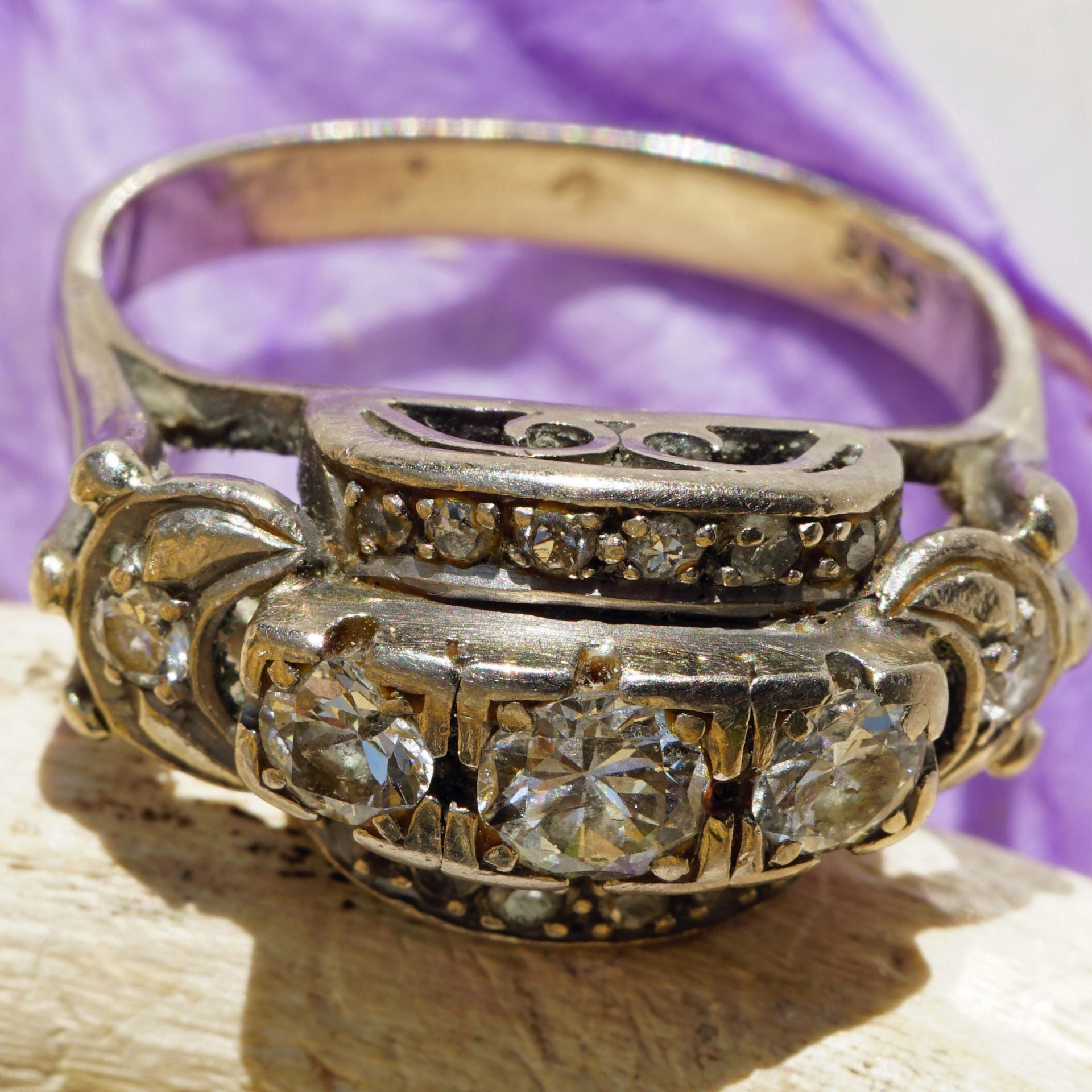 Diamond Ring 1950 with 0.50 ct Diamonds....Art Deco Style