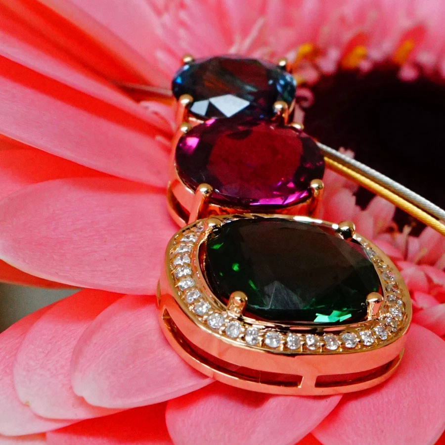 Edelstein Brillant Anhänger 750er Rosegold