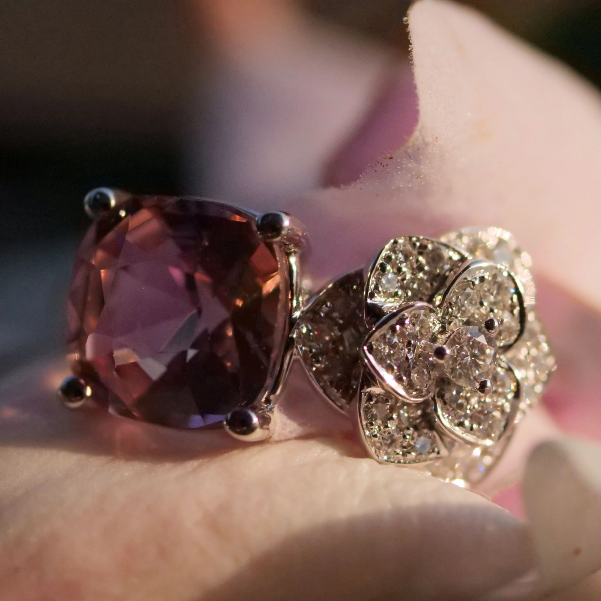 Tourmaline Diamond Pendant 18 Whitegold ...a new series.....Viva en Rose.....