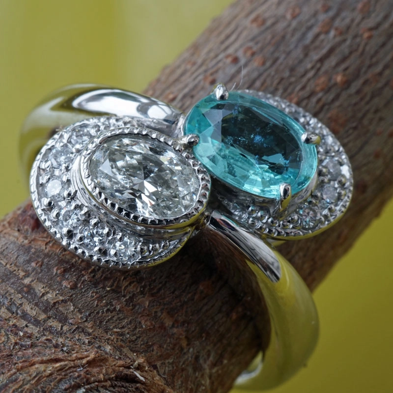 Paraiba-Turmalin-Brillant-Ring-900er-Platin-0.56 ct-0.41 ct