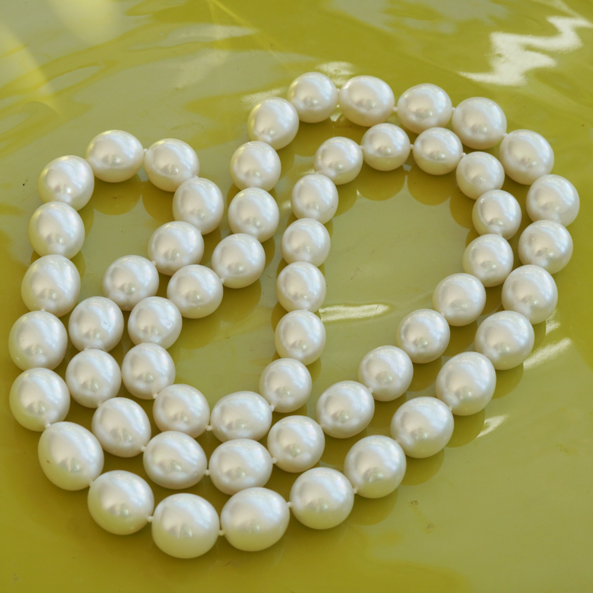 Southsea Pearl Opera Chain 85 cm white 14,2-12 mm AAA+