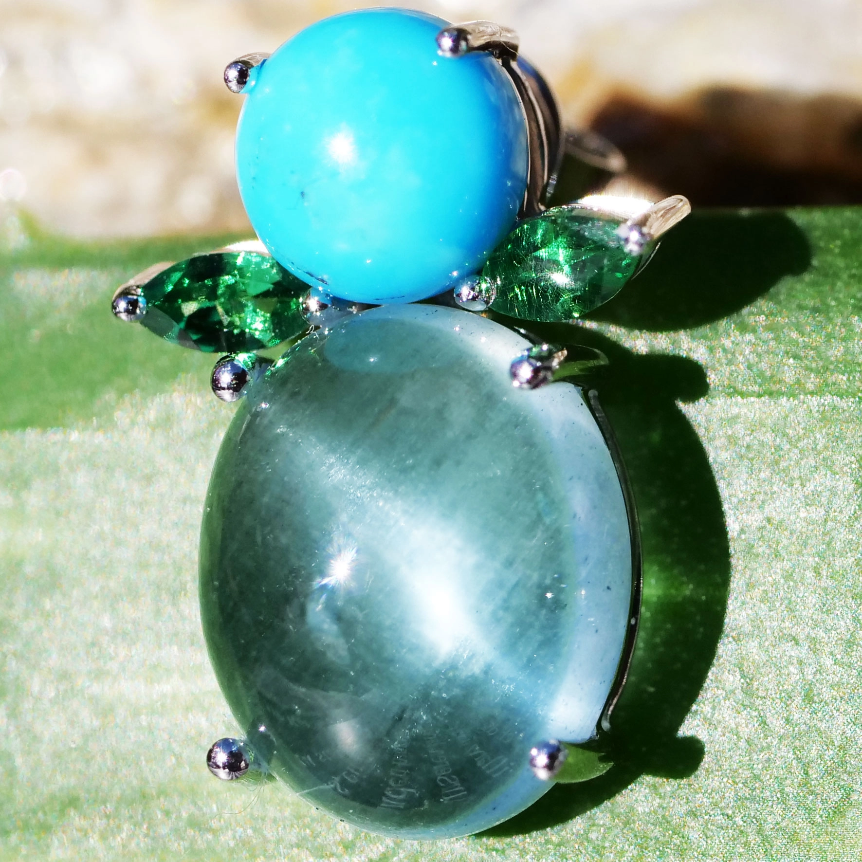 Aquamarin Turqouise Dematoid Earrings 18 kt Whitegold .....little Angels