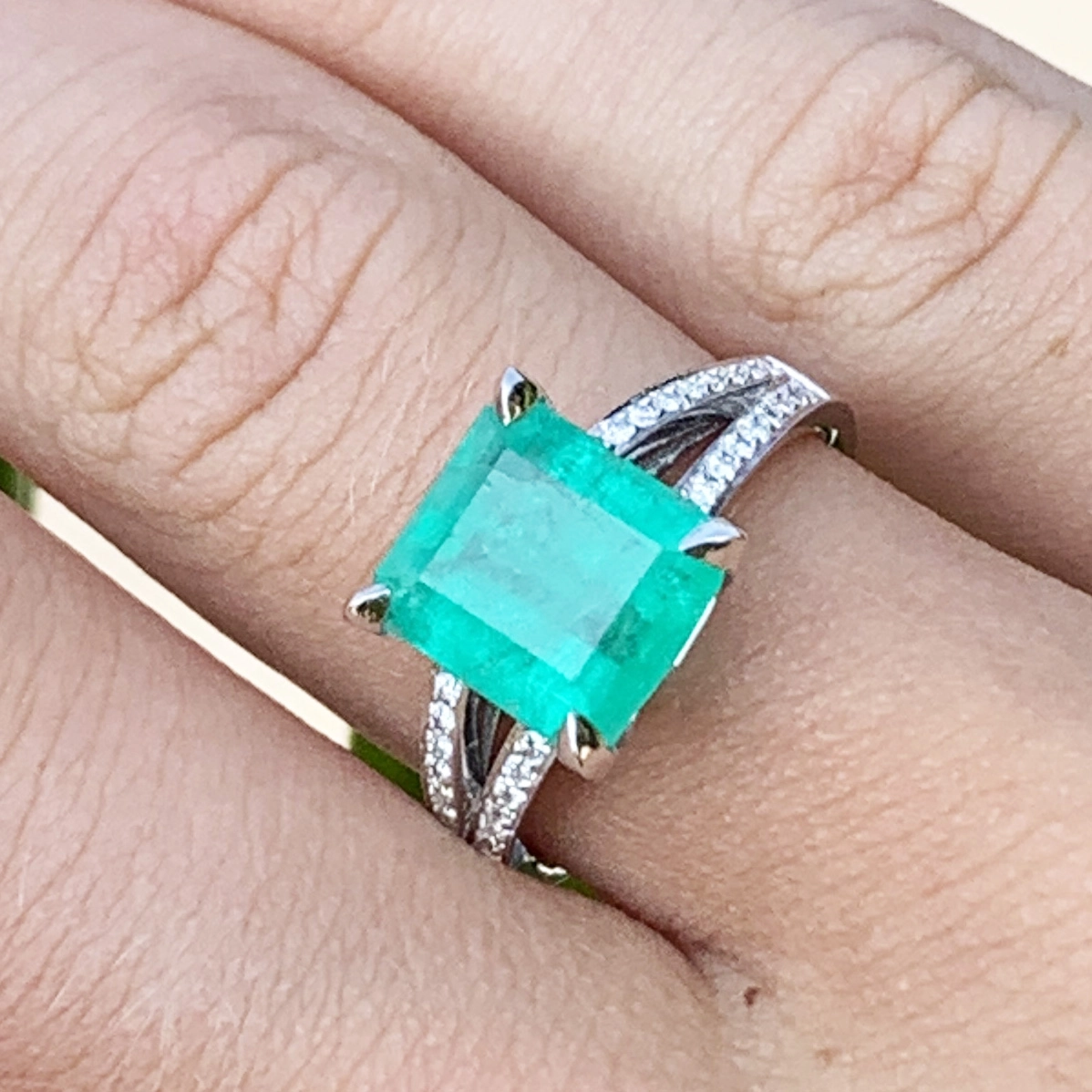 Smaragd Brillant Ring 750er Weissgold 7.82 ct 0.21 ct designed in Valenza