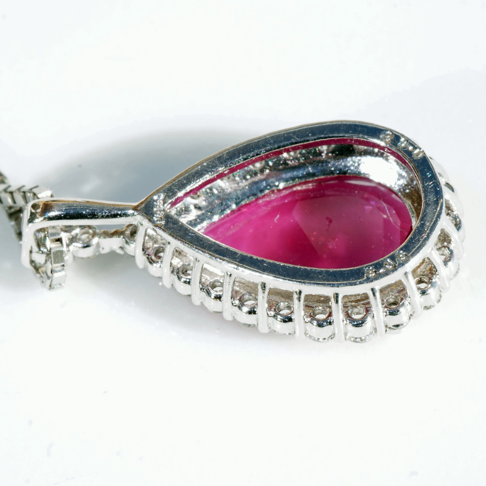 Ruby Brilliant Pendant 3.03 ct unheated Mozambique AIGS Certificate 950 platinum 0.43 ct Rare Size