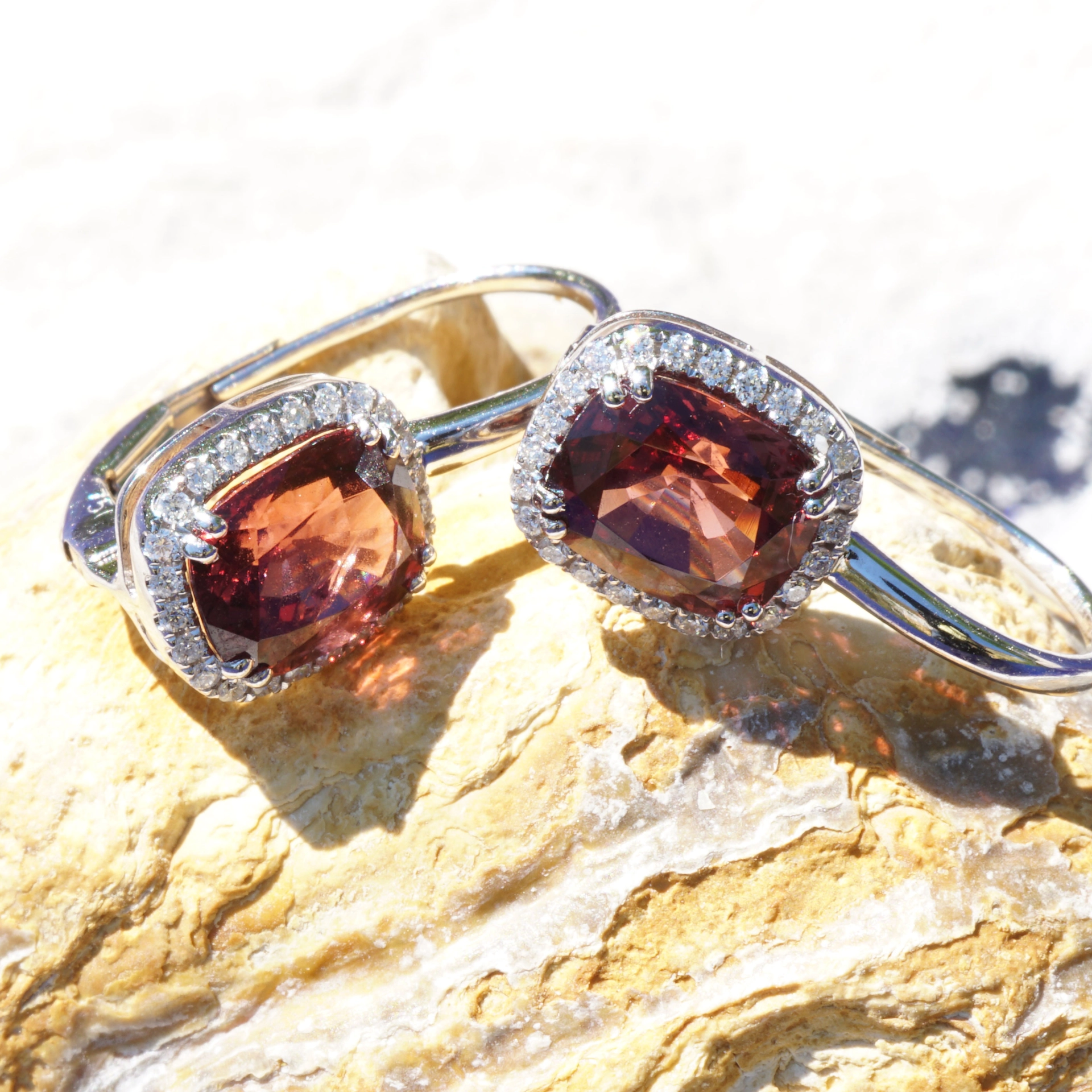 Spinel Diamond Earrings 18 kt Whitegold....from Burma popular Color 