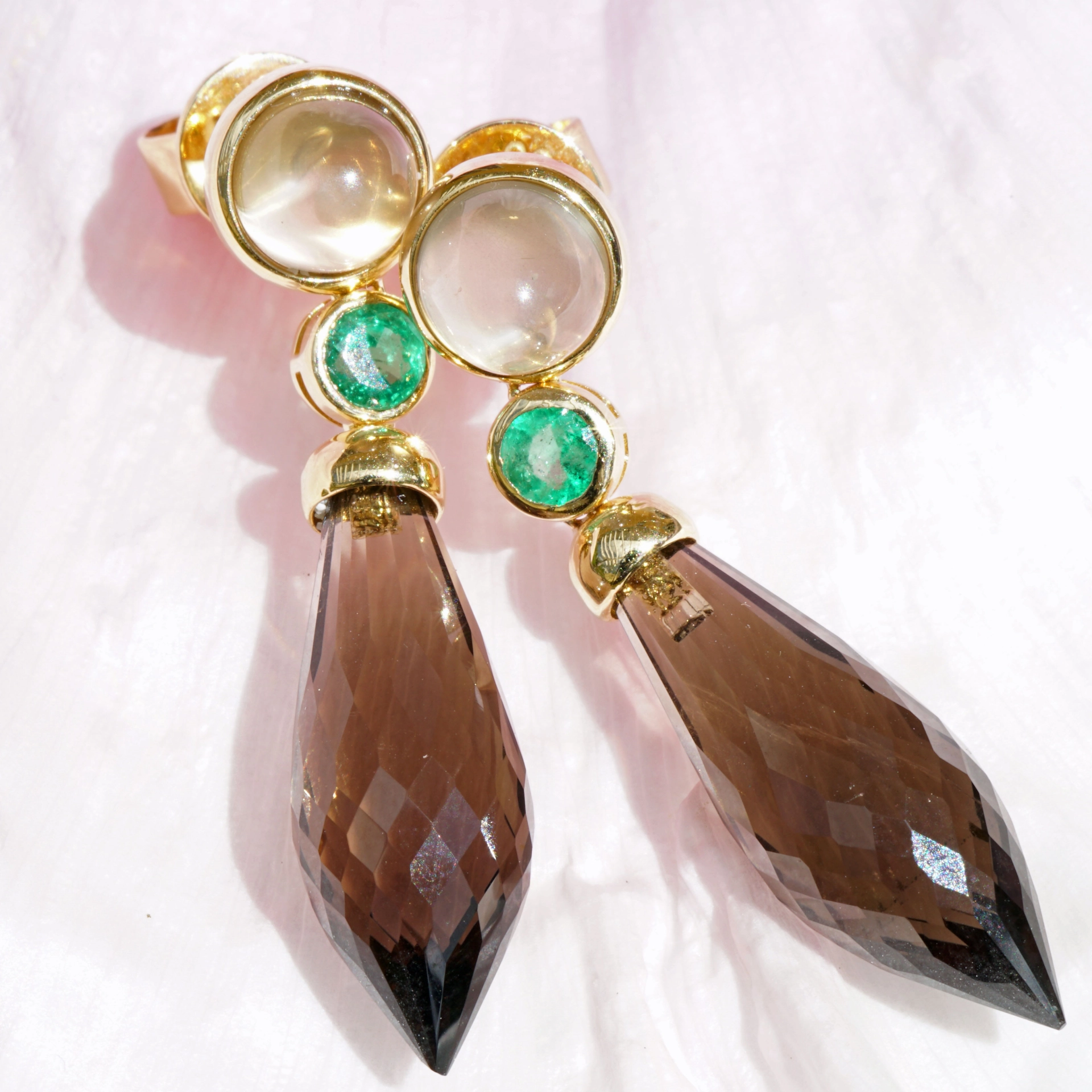 Moonstone Emerald Smokey Quartz Earrings 18 kt Yellowgold