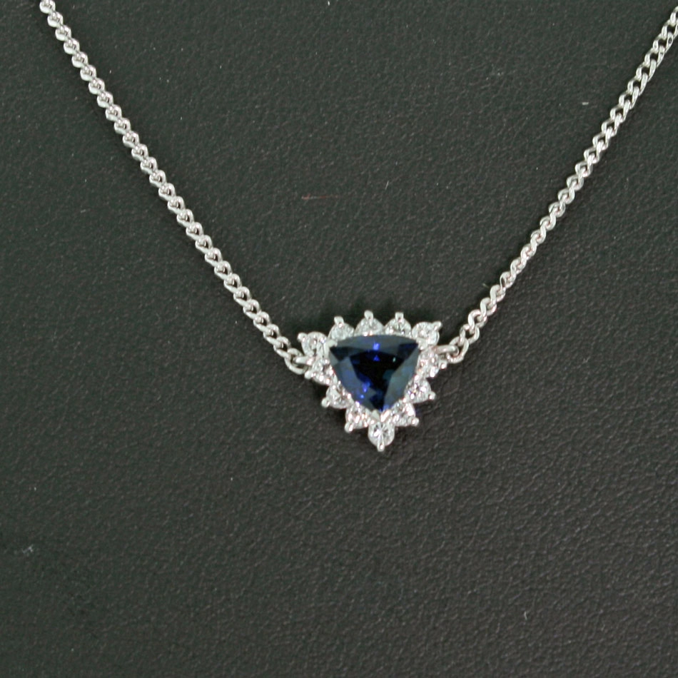 Saphir-Brillant-Collier-900er-Platin-Royalblue