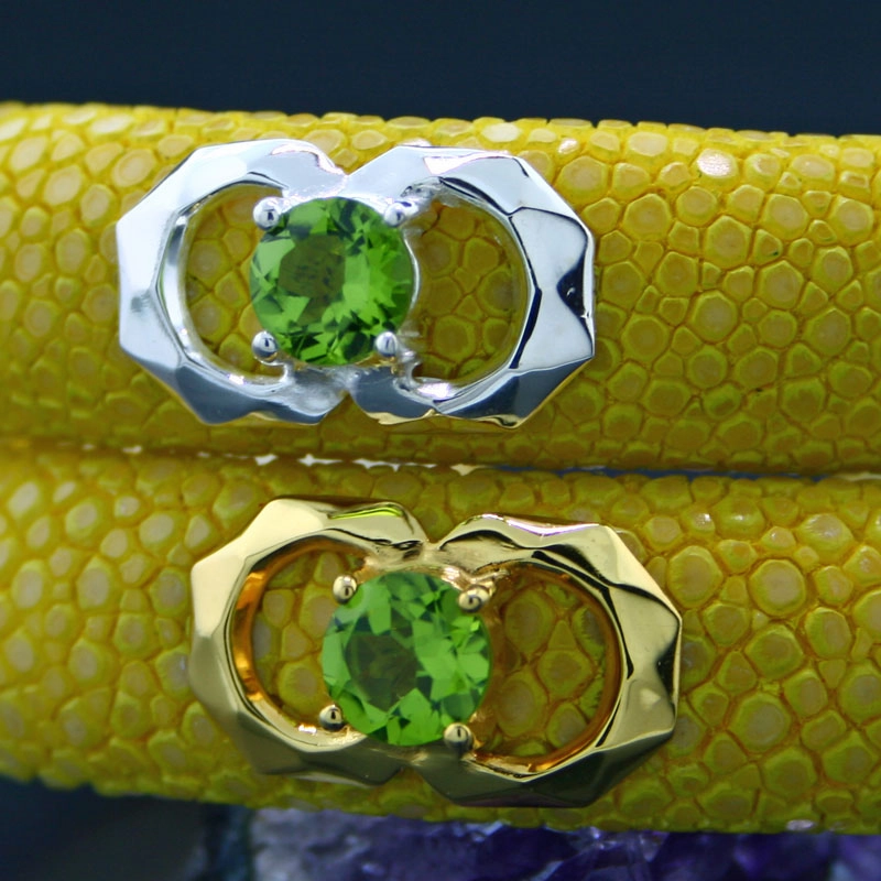 Peridot-Rochenleder-Armreif, 925/-Silber