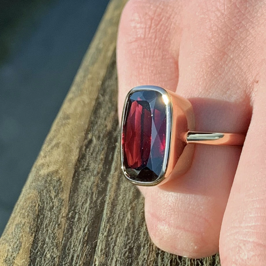 Rhodolith Granat Ring 19.70 ct tiefrot tolle Qualität AAA+ 20 x 15,5 mm 750er Rosegold