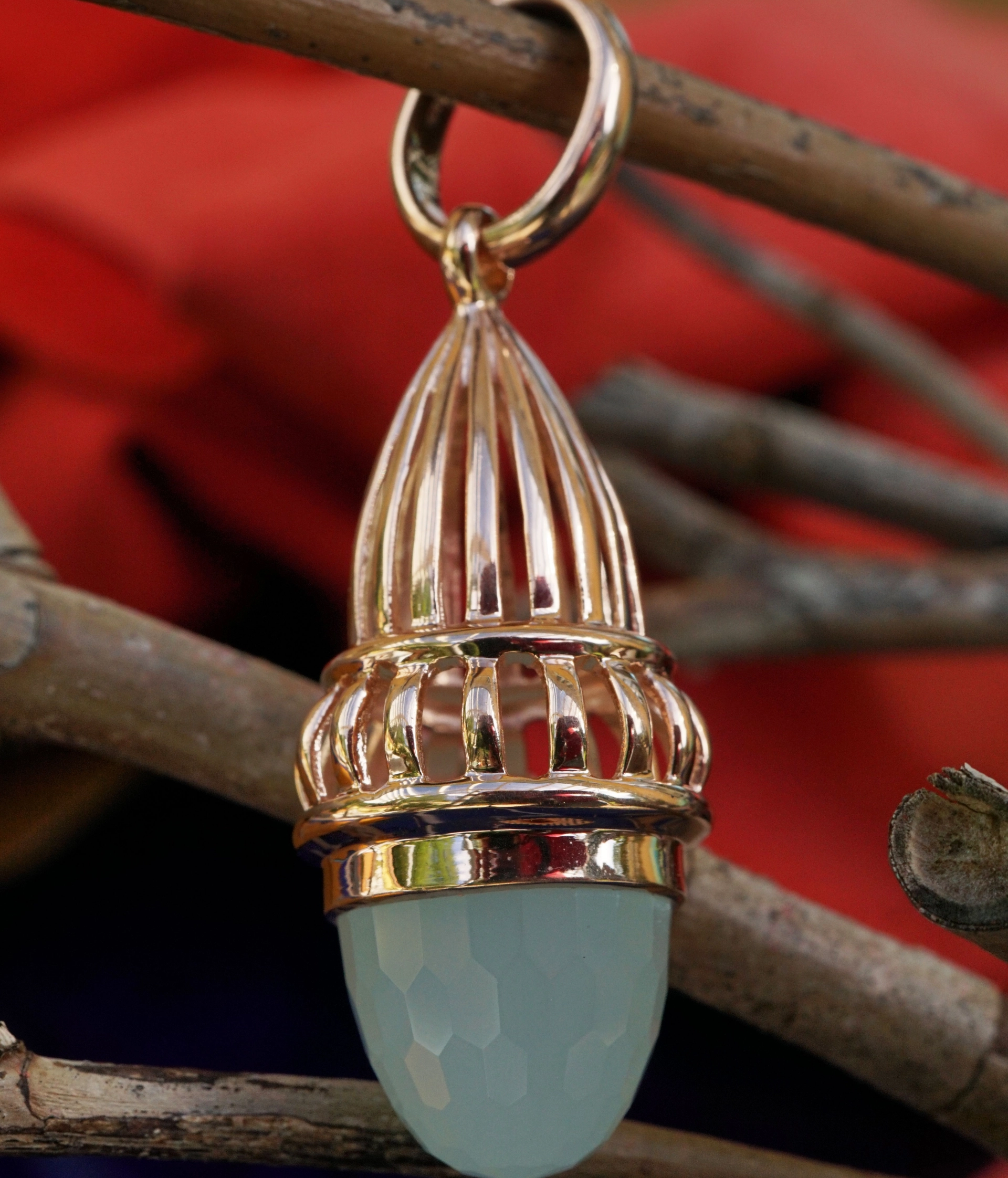 Chilango Anhänger Fairytale mit Rauchquarz in Kuppelform, 925-Silber goldplated  Neuware