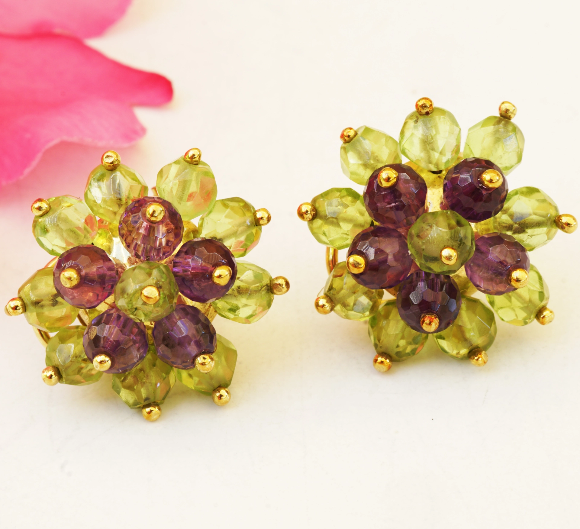 Ohrstecker Ring Set Peridot Amethyst 585er Gelbgold Vintage 60er Jahre Blütendesign ausgefallen