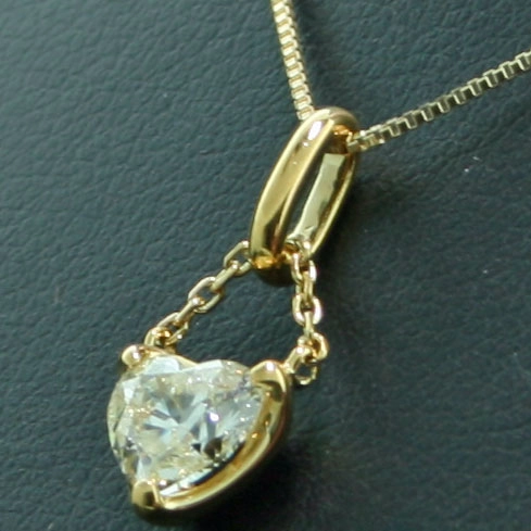 Herz-Brillant-Anhänger mit Kette, 750er-Gold, 0.577 ct