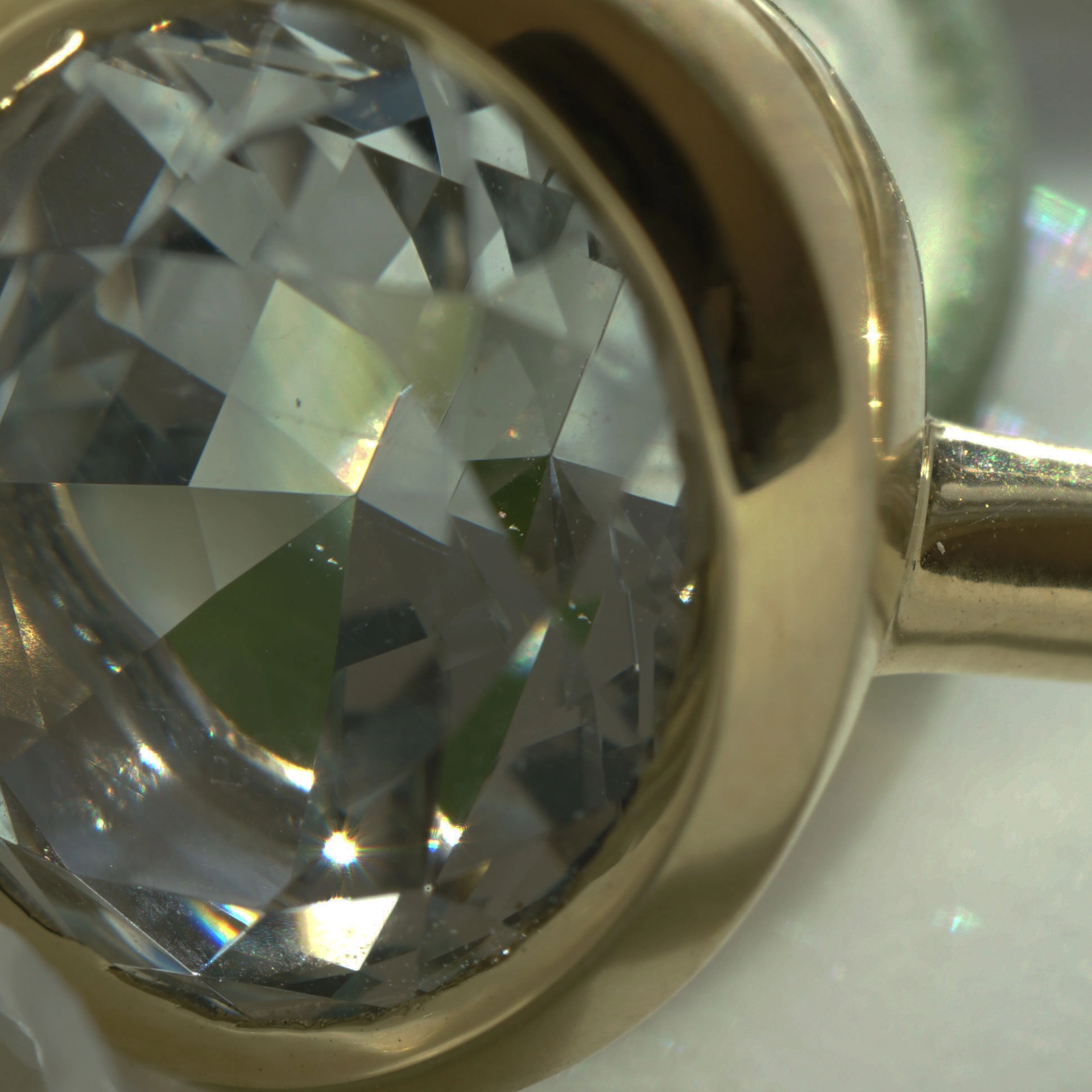 Goshenite beryl ring 4.82 ct, 750 yellow gold Mozambique ... colorless pure form