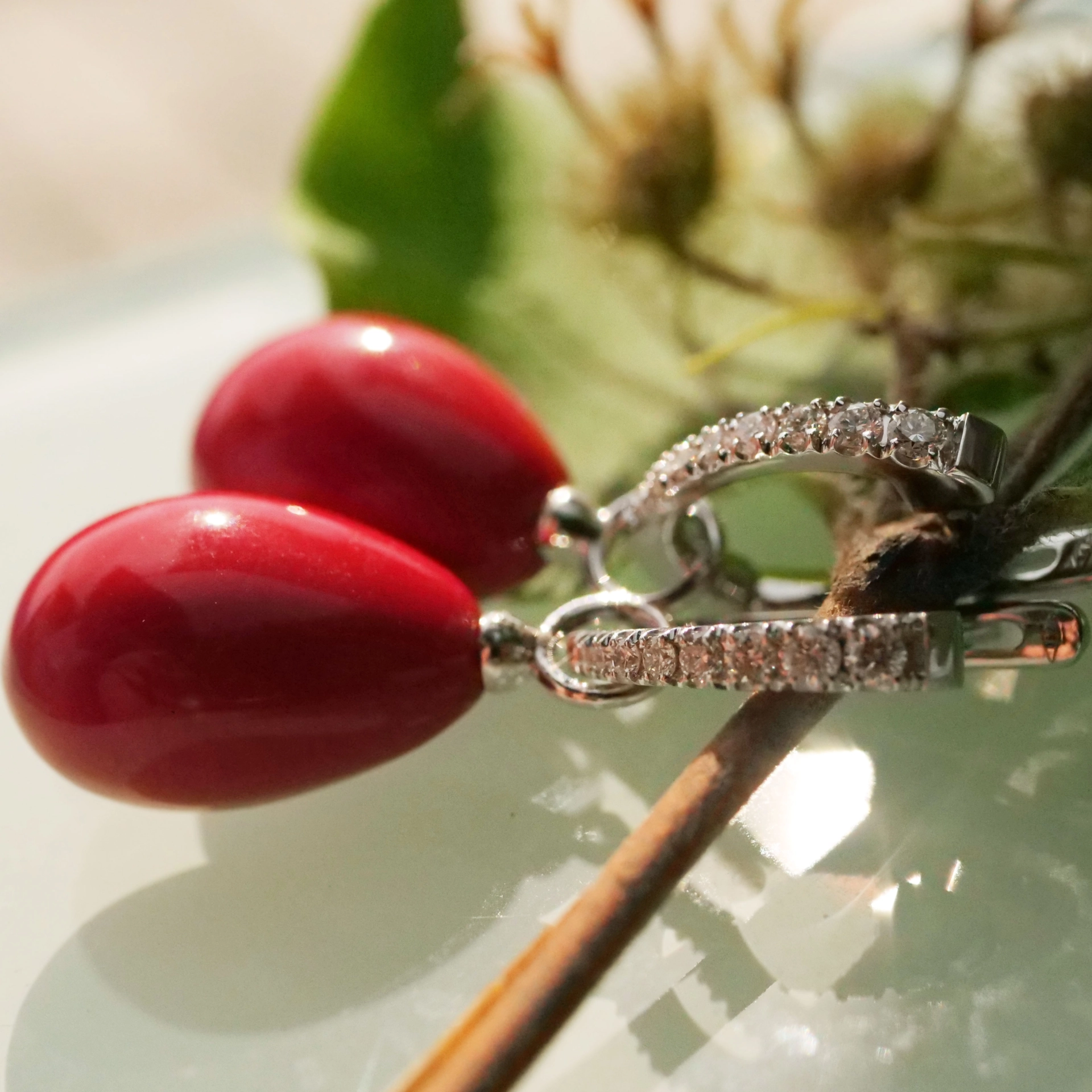 Red Sardegna Drop Brilliant Earrings 18 kt White Gold...sooo elegant