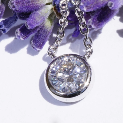 Round full cut brilliant approx. 0.50 ct, D (very fine white) / SI2 (small inclusions) with GIA report
