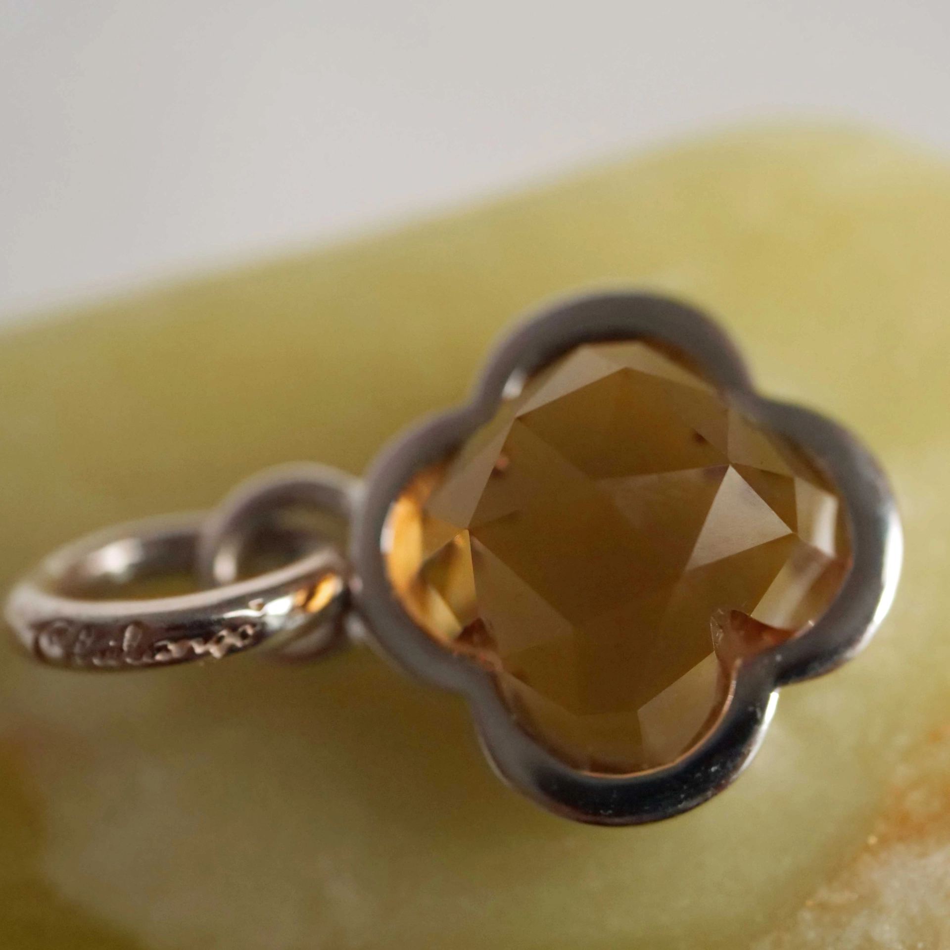 Chilango Cool Citrine Pendant from the Lilli Flower out of Nature 925 Silver