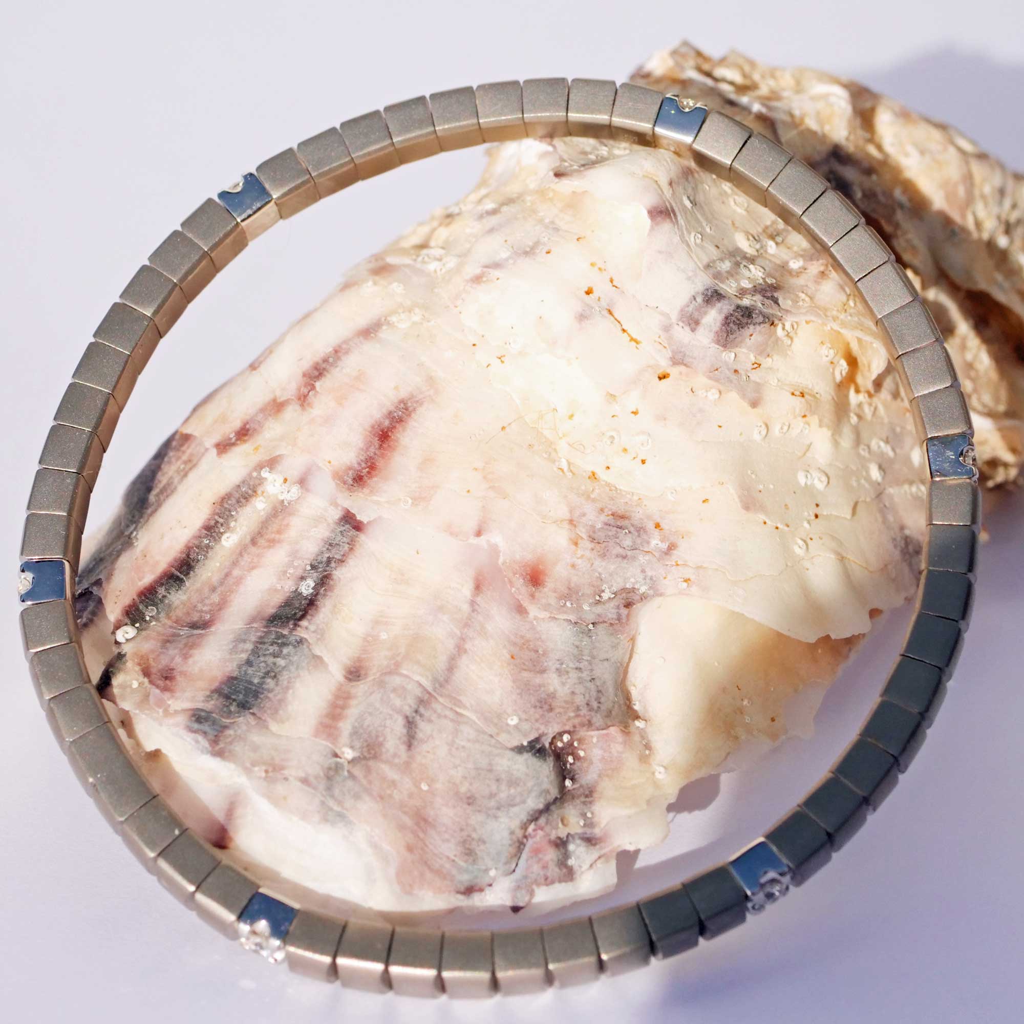 Unisex Tennis Flex Bracelet Titanium grey  0.30 ct Brilliants 18 kt Whitegold by Silhouette Schmuck Bentner