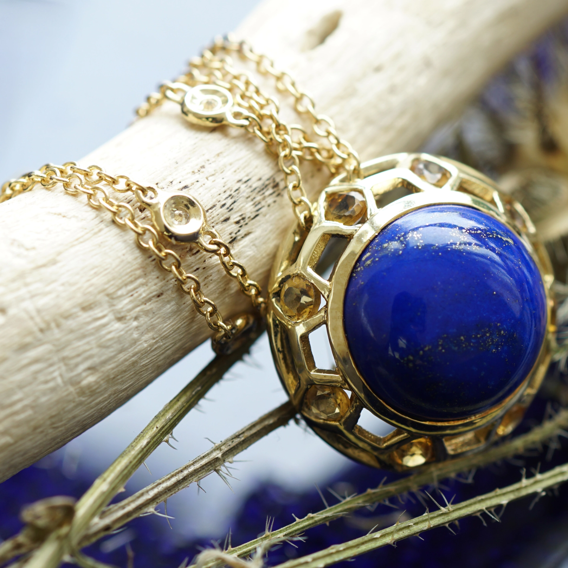Citrine Lapis Lazuli Necklace with Diamonds....fashionabe Style