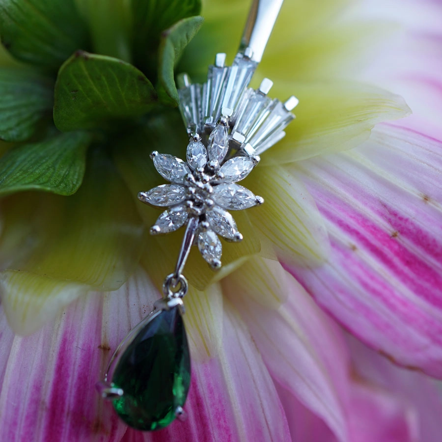 Demantoid Brillant Diamant Anhänger mit Kette 900er Platin