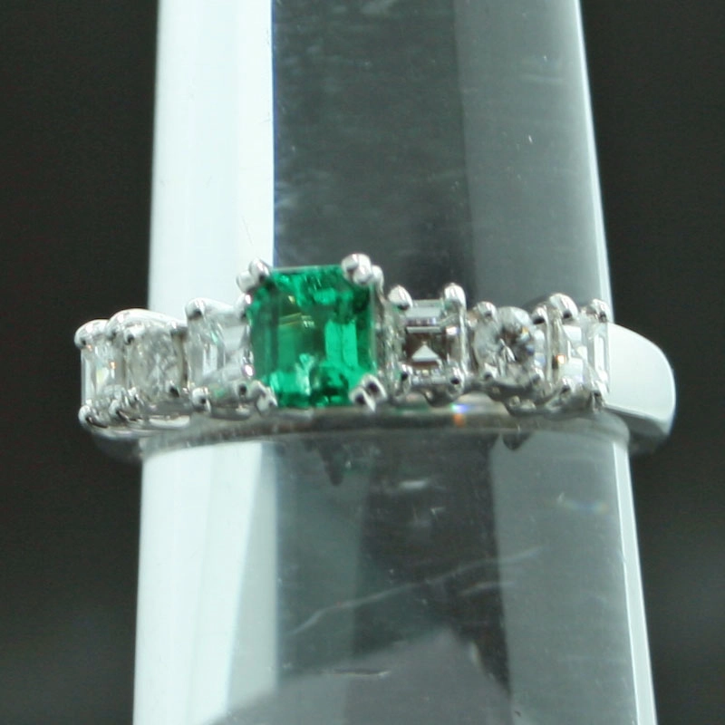 Smaragd-Brillant-Ring, 900er-Platin