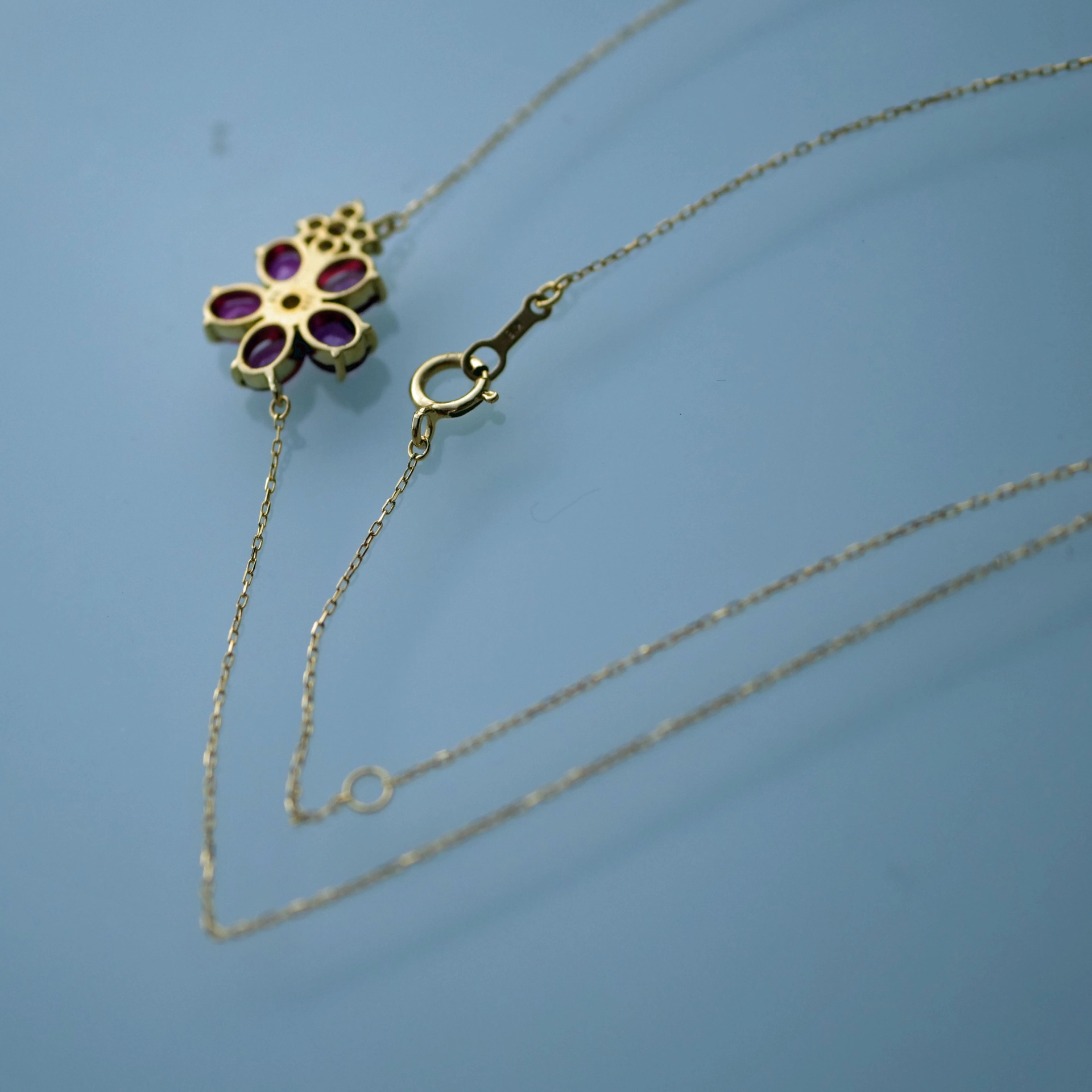 Very delicate and fine Ruby Diamond Necklace...petit