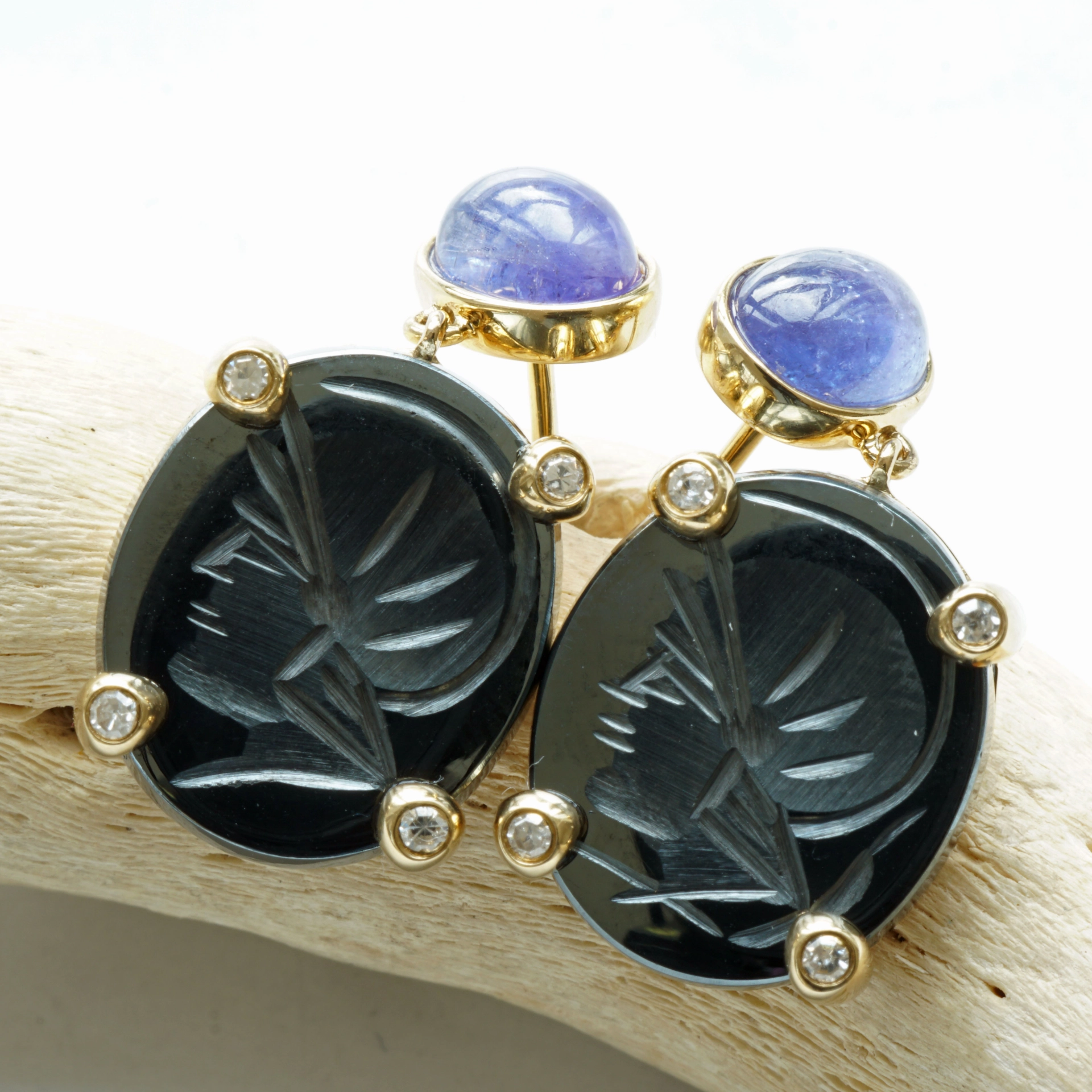 Tansanite Diamond Earrings...be my Warrior...18kt Yellowgold