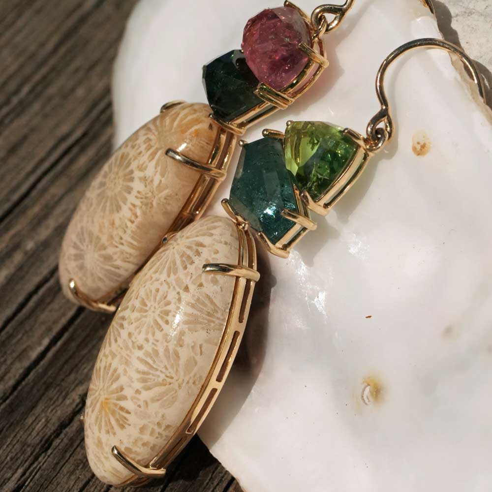 Tourmaline earrings, 585 yellow gold, 9.22 ct, with petrified coral from Bali from another period