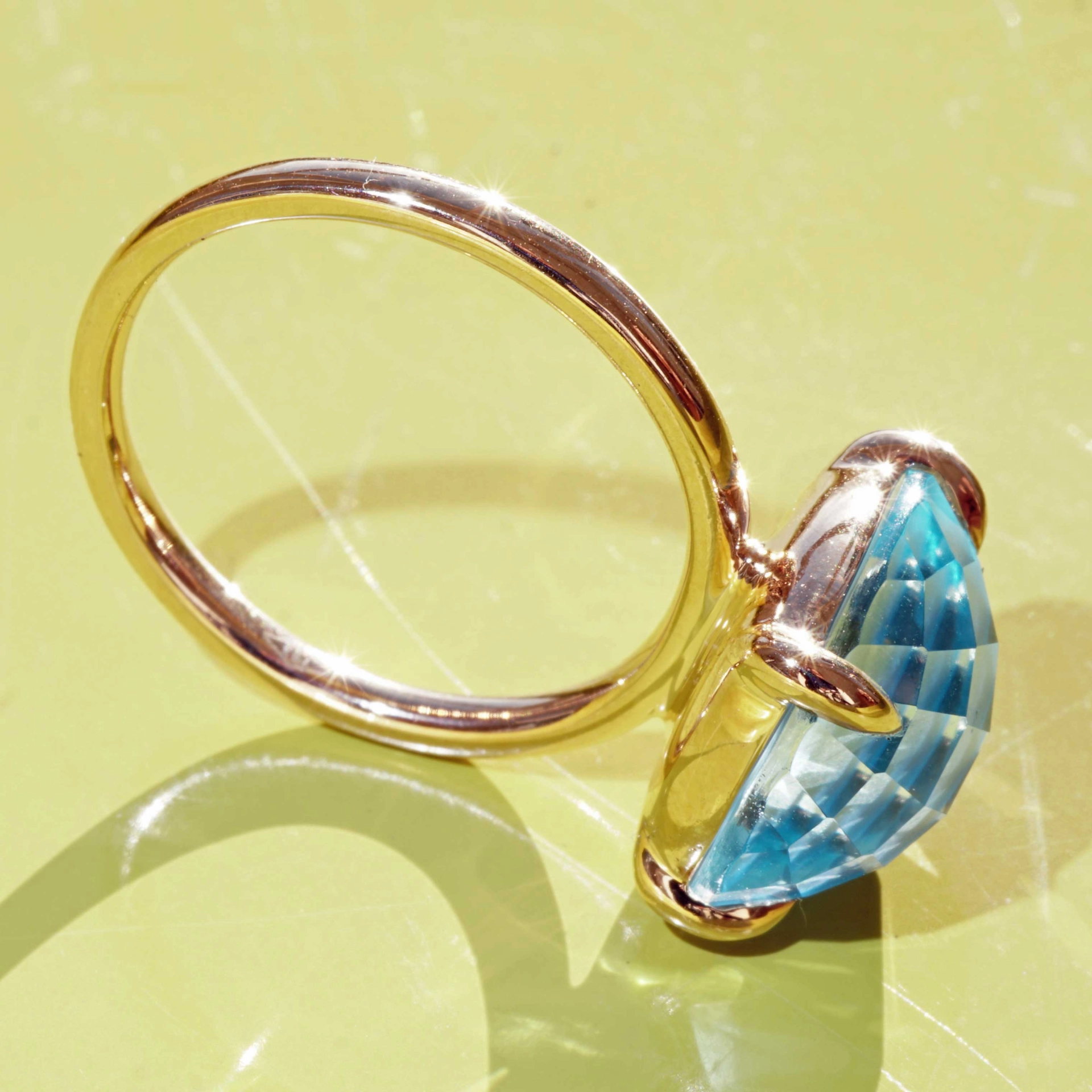Bluetopas Ring 12 x 12 mm 18 kt Rose Gold...what a perfect Combination Ring