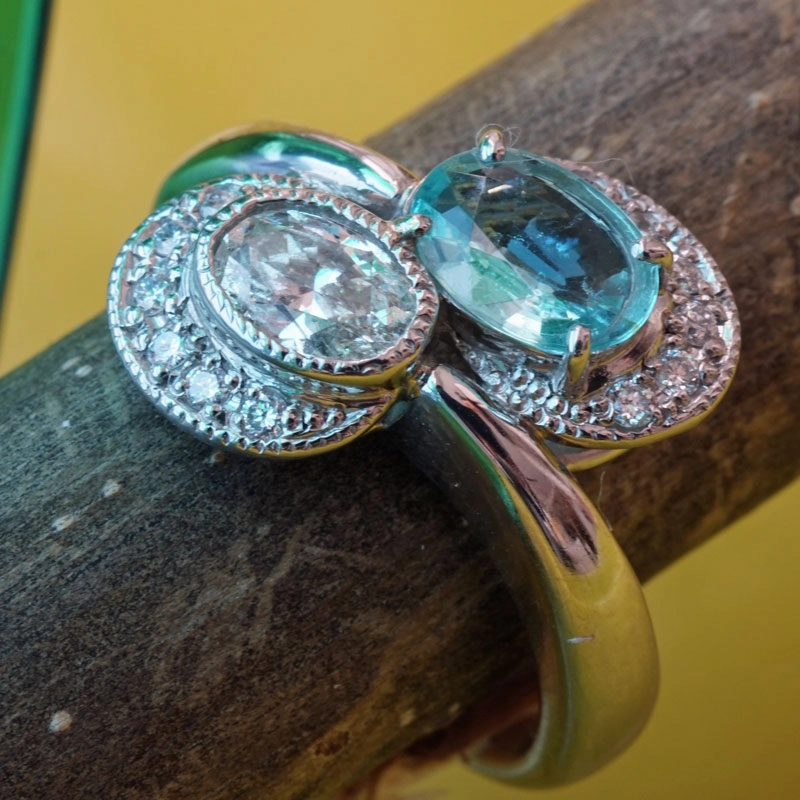 Paraiba-Turmalin-Brillant-Ring-900er-Platin-0.56 ct-0.41 ct