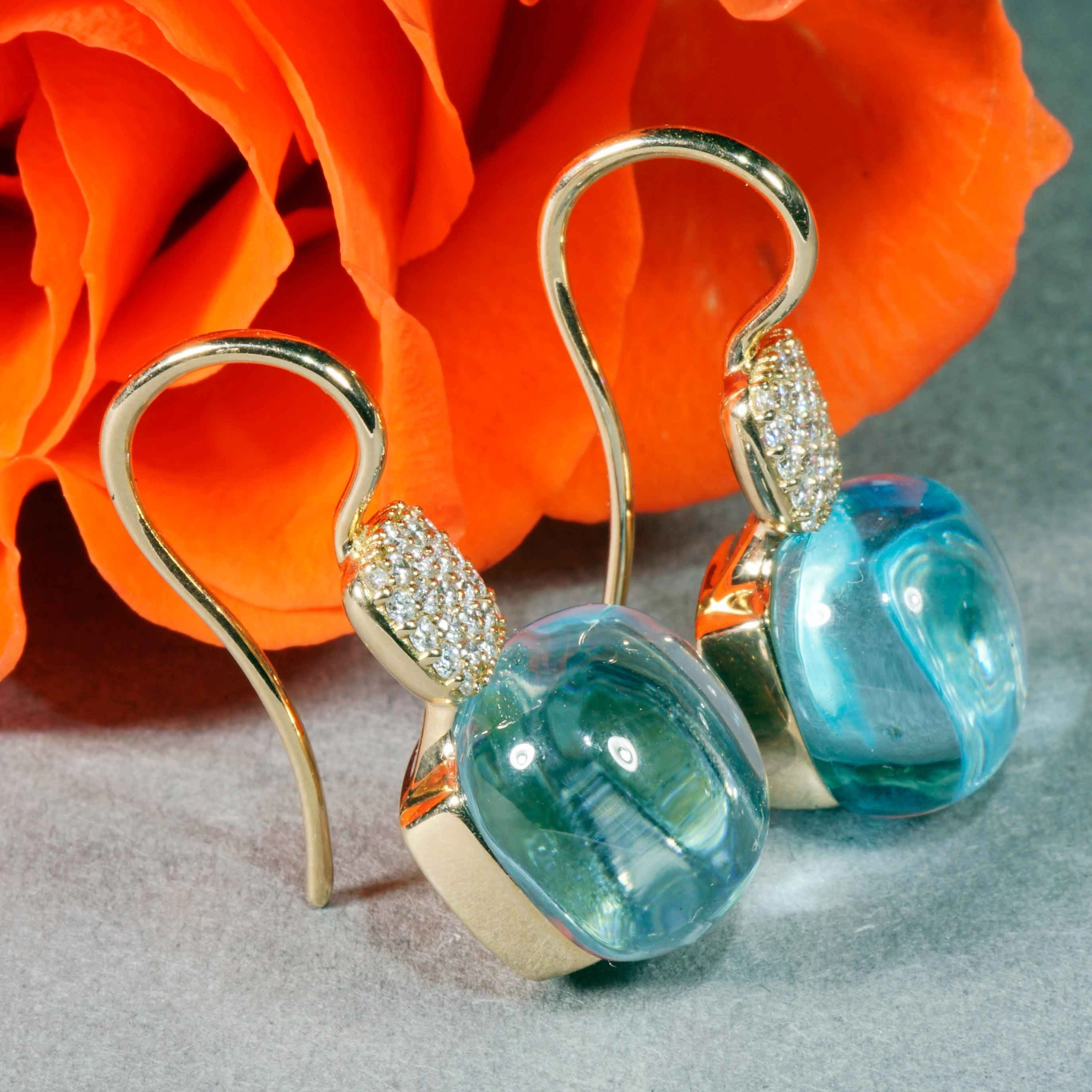 Bluetopaz Brilliant Earrings 18 kt Rose Gold...modern Design so stunning 