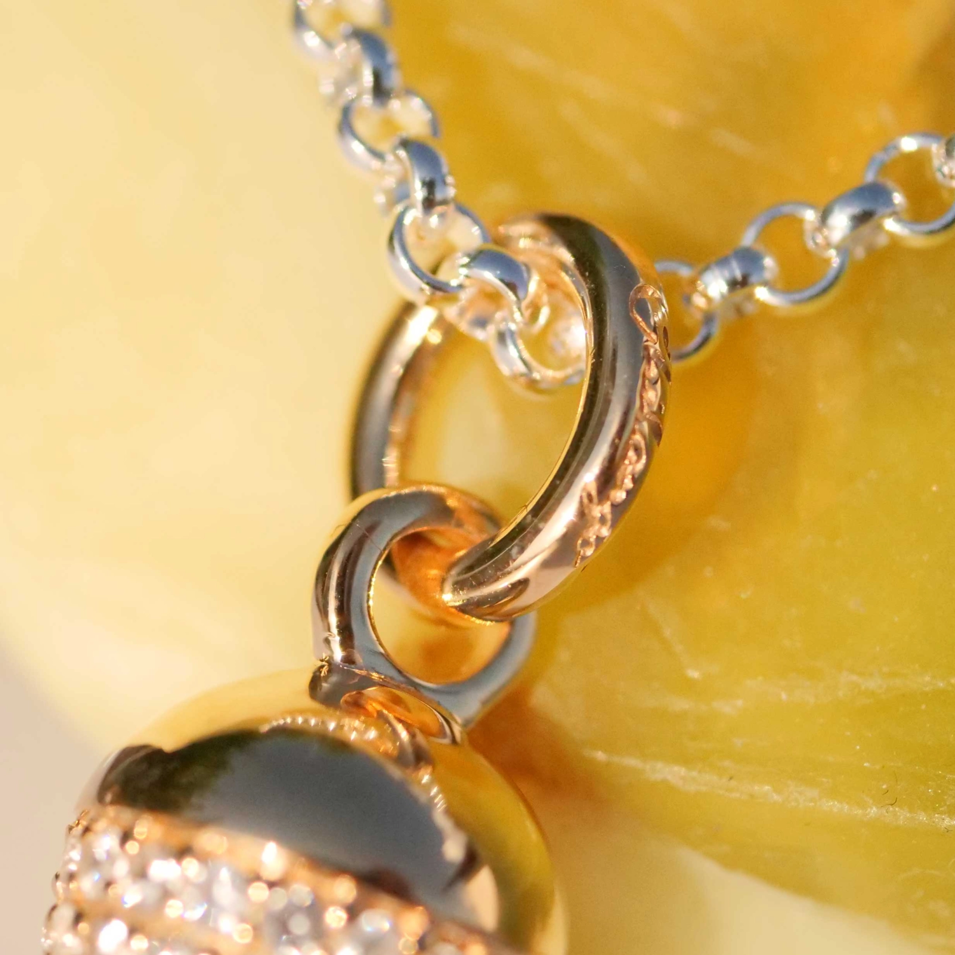 Chilango Pendant Acorn White Topaz 925 Silver designed by Mara Zillgens 18 kt plated
